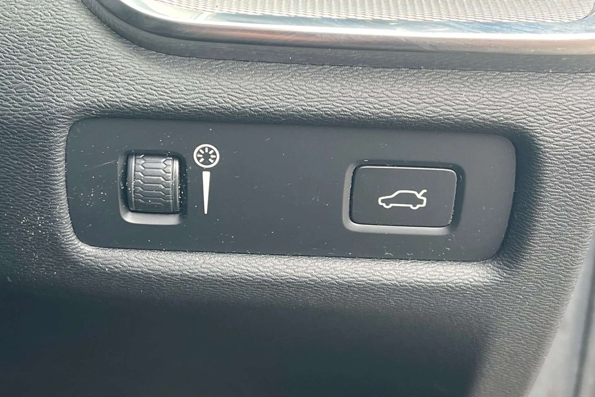 2022 VOLVO V60 2022 VOLVO V60