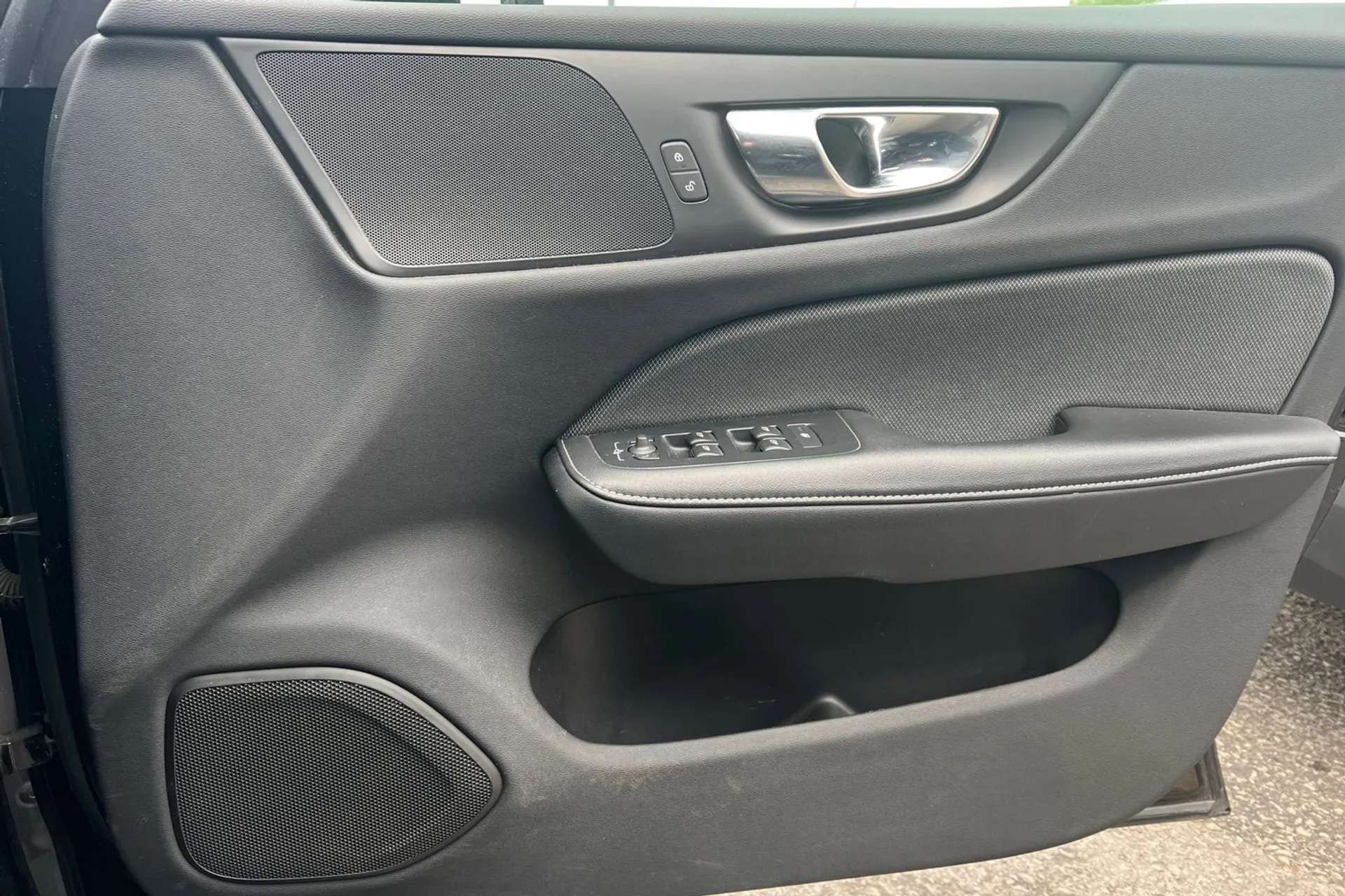 2022 VOLVO V60 2022 VOLVO V60