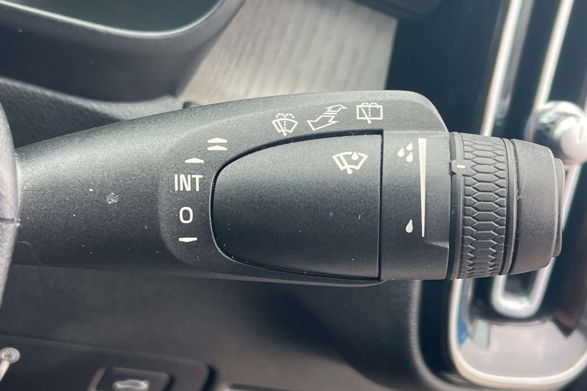2020 VOLVO XC40 2020 VOLVO XC40