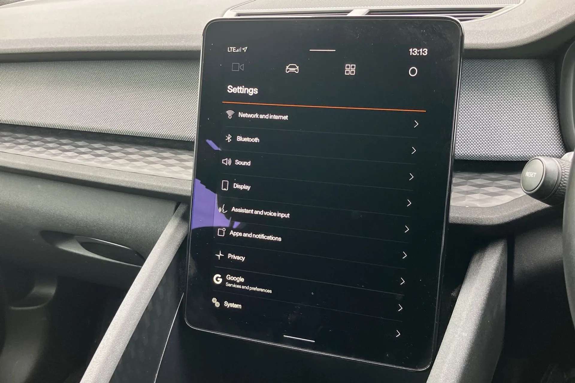 2022 POLESTAR 2 2022 POLESTAR 2