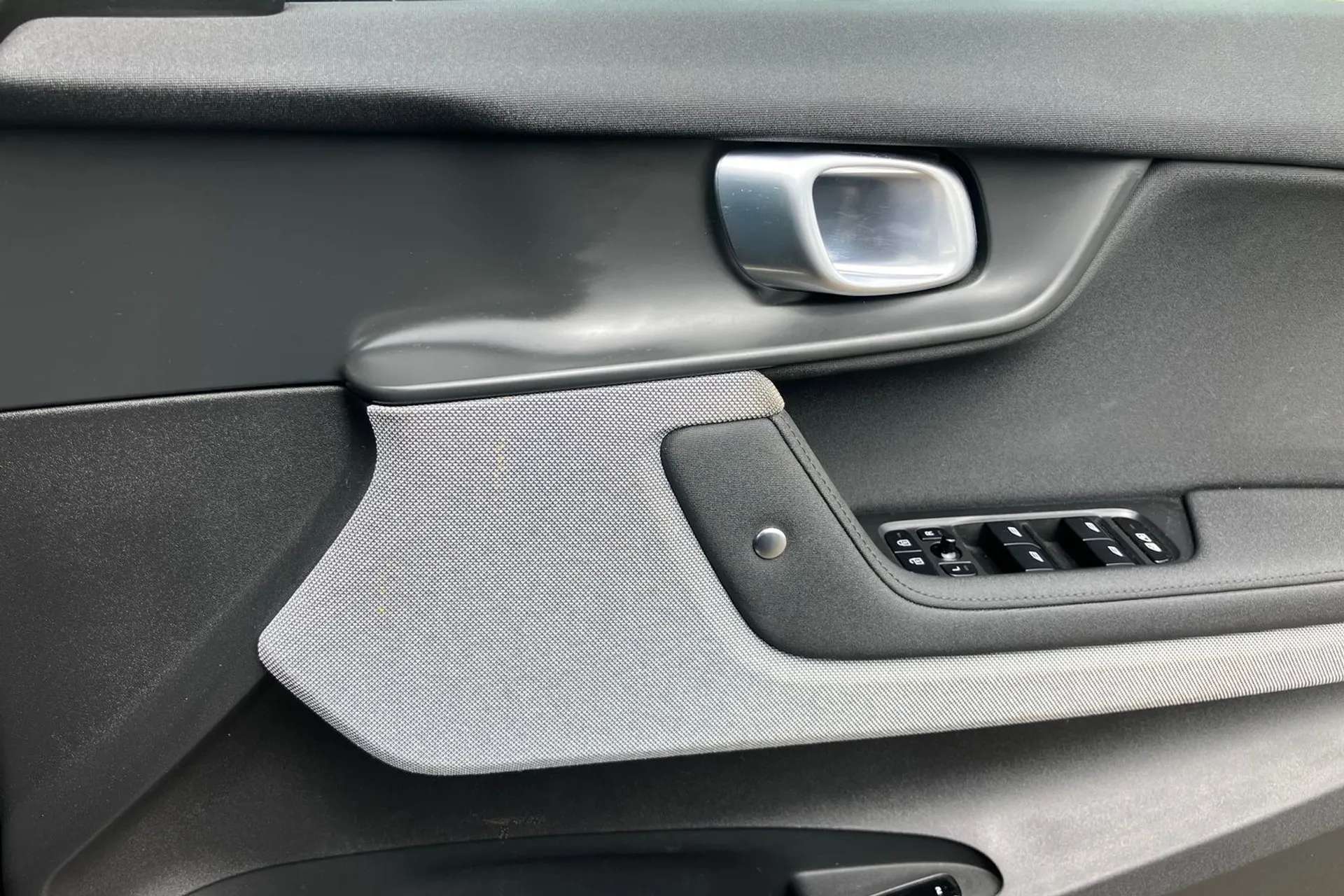 2022 POLESTAR 2 2022 POLESTAR 2