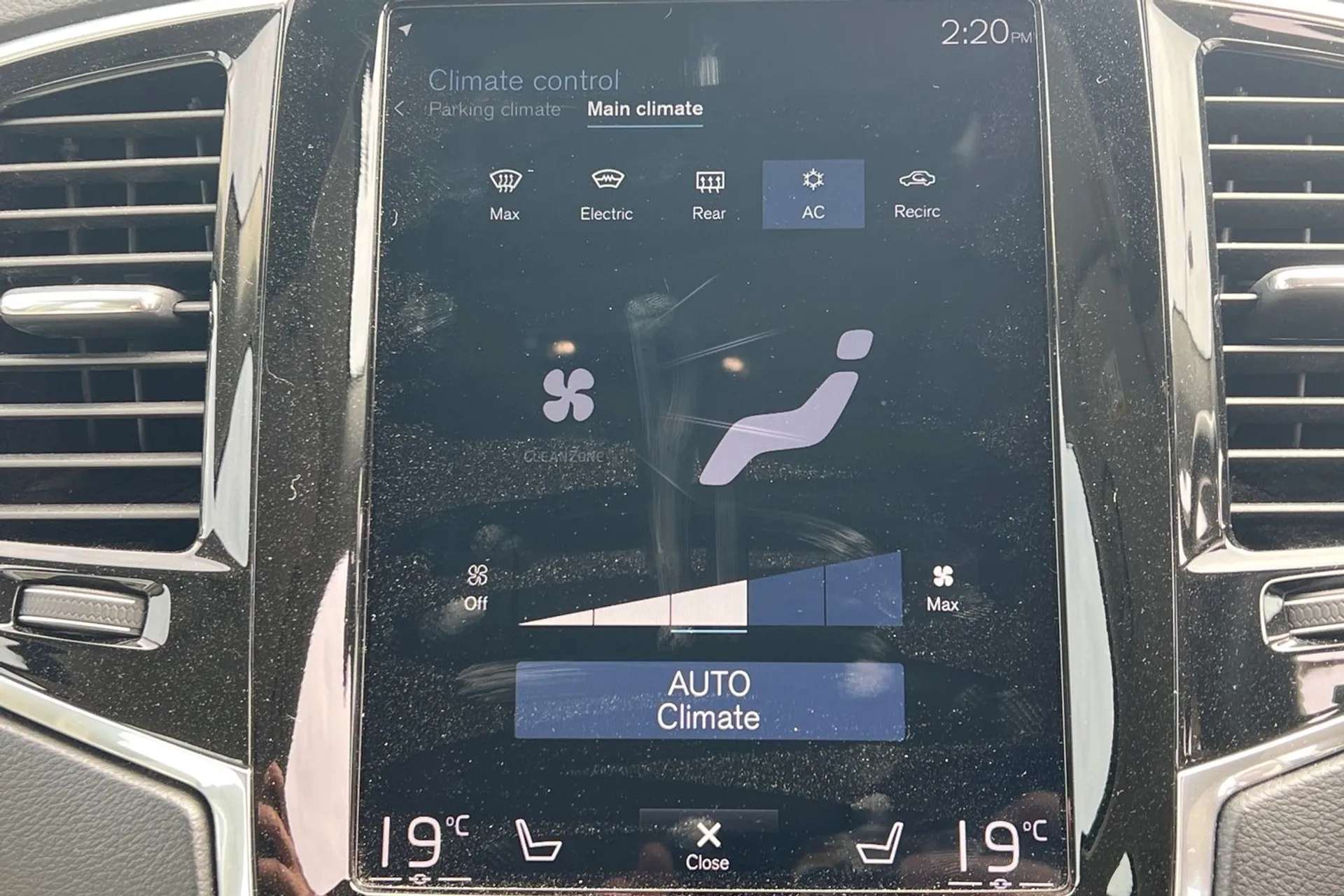 2019 VOLVO XC90 2019 VOLVO XC90