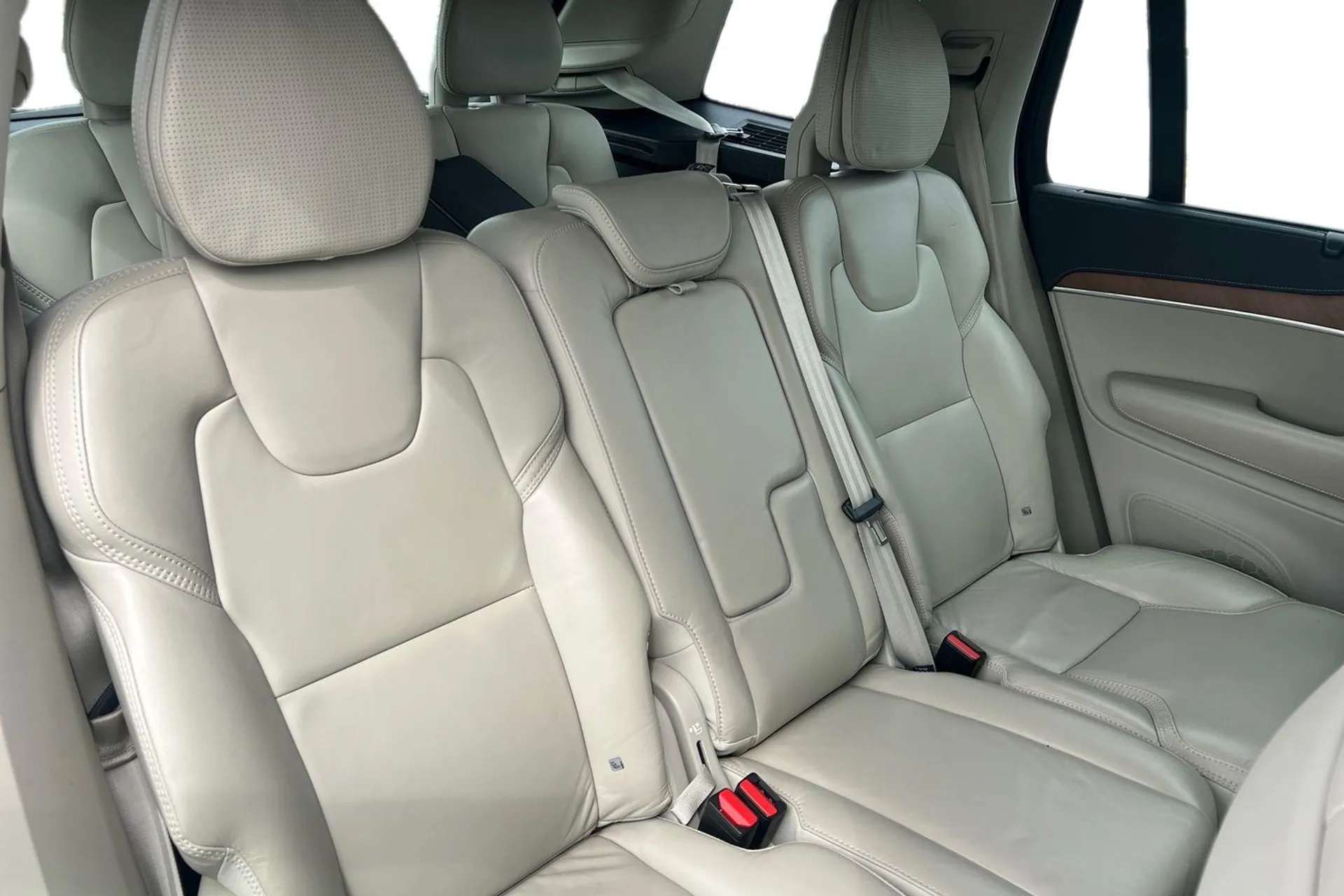 2019 VOLVO XC90 2019 VOLVO XC90