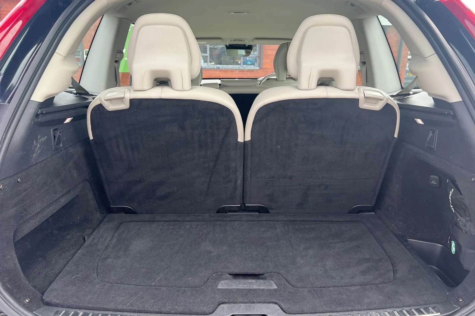 2019 VOLVO XC90 2019 VOLVO XC90