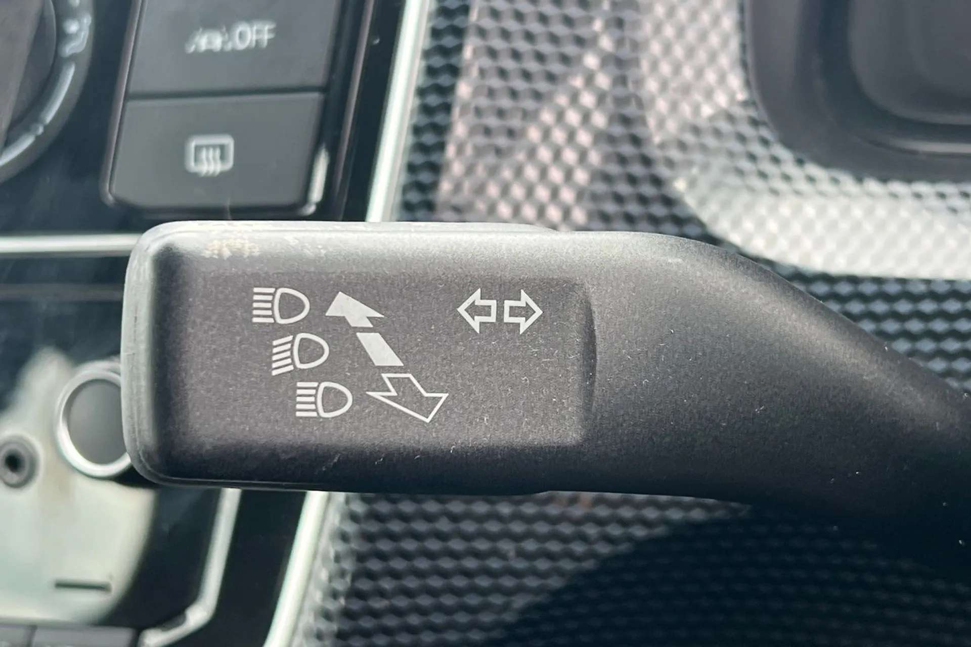 2022 VOLKSWAGEN UP 2022 VOLKSWAGEN UP