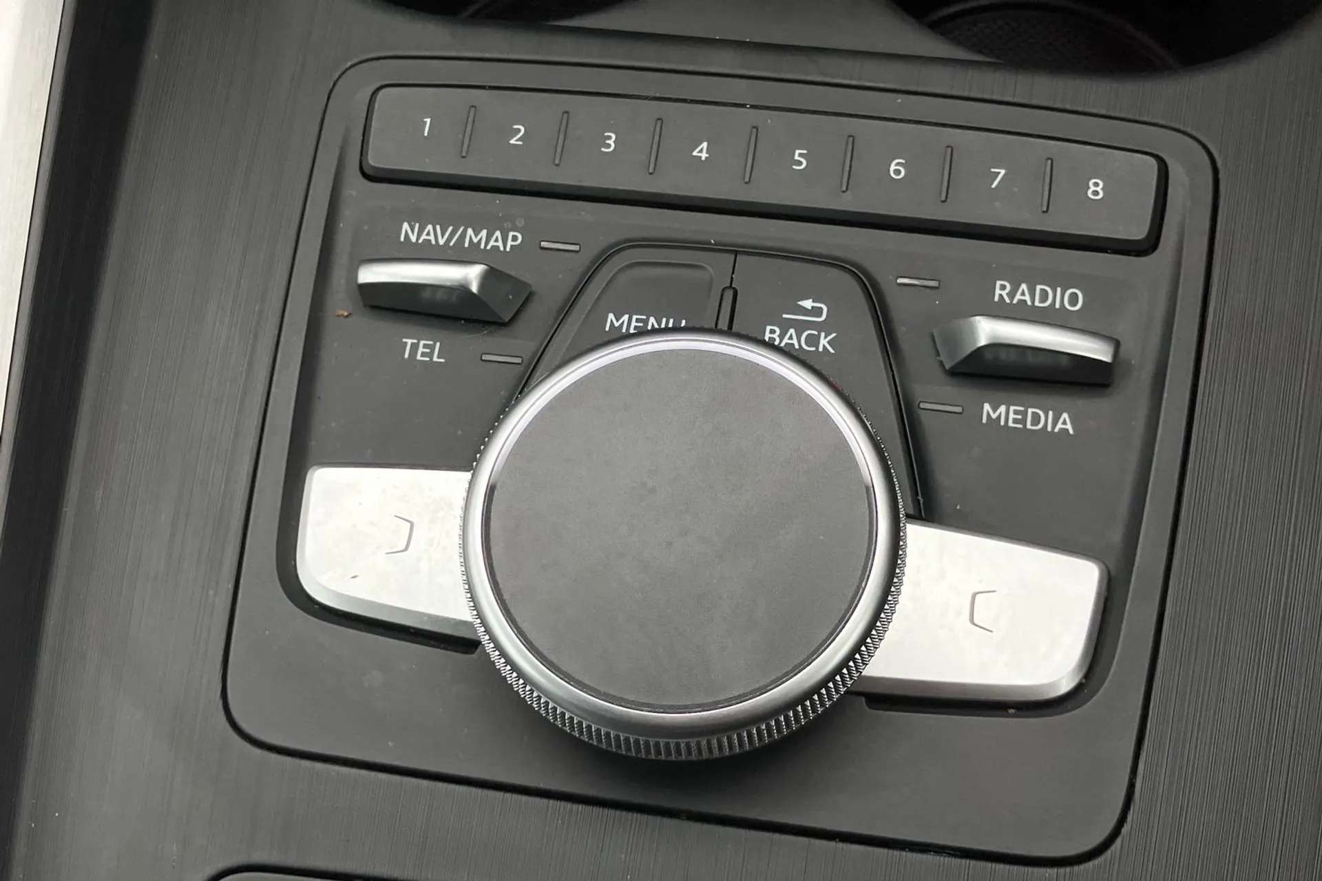 2018 AUDI A4 2018 AUDI A4
