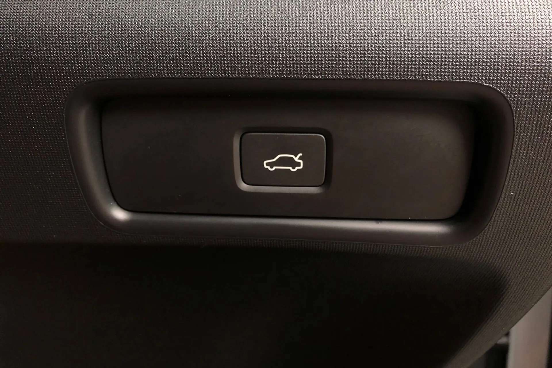 2023 POLESTAR 2 2023 POLESTAR 2