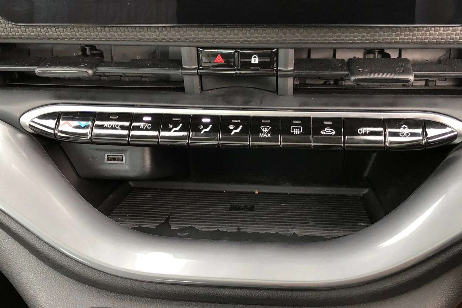 2024 FIAT 500 2024 FIAT 500