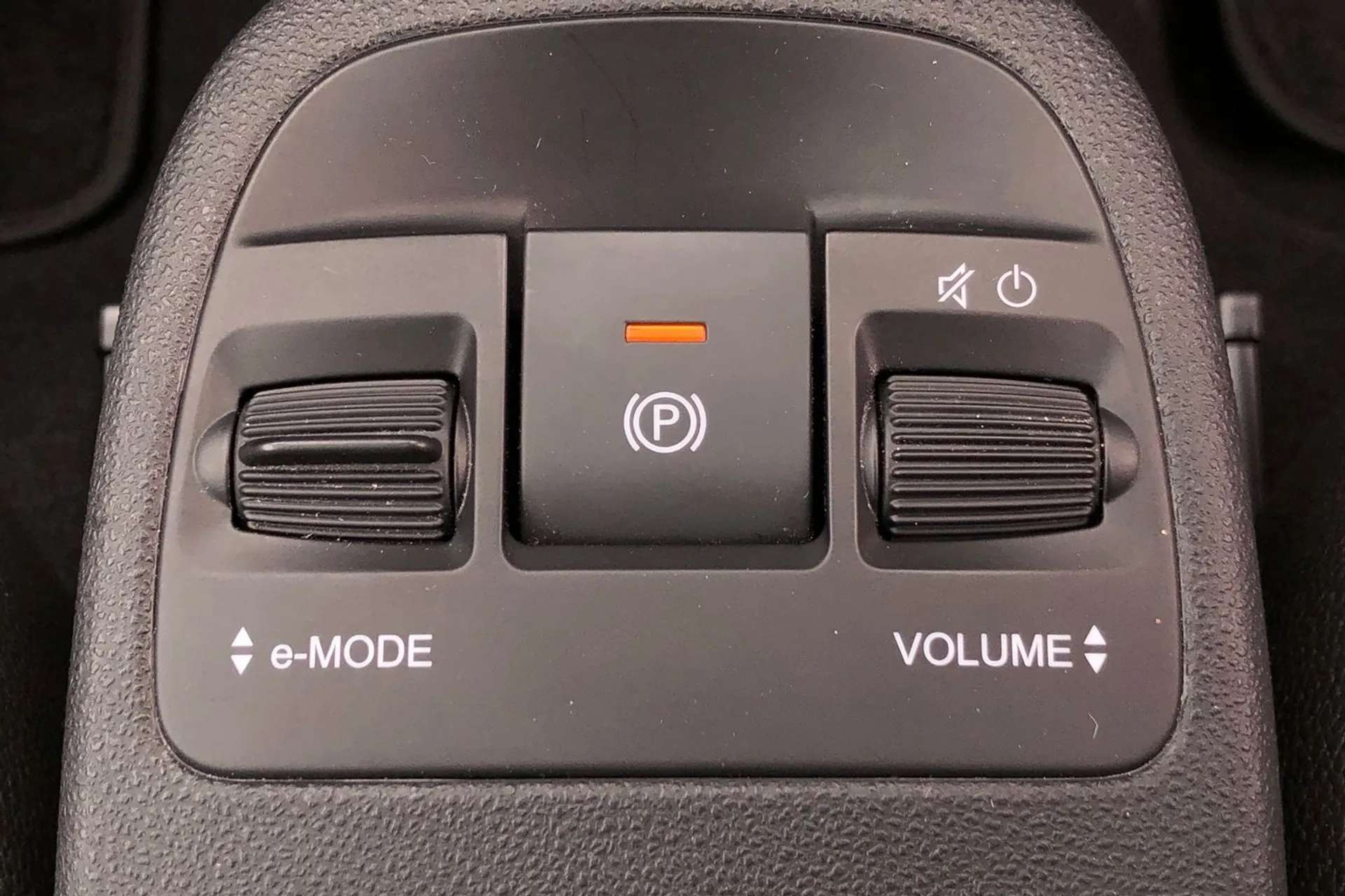 2024 FIAT 500 2024 FIAT 500