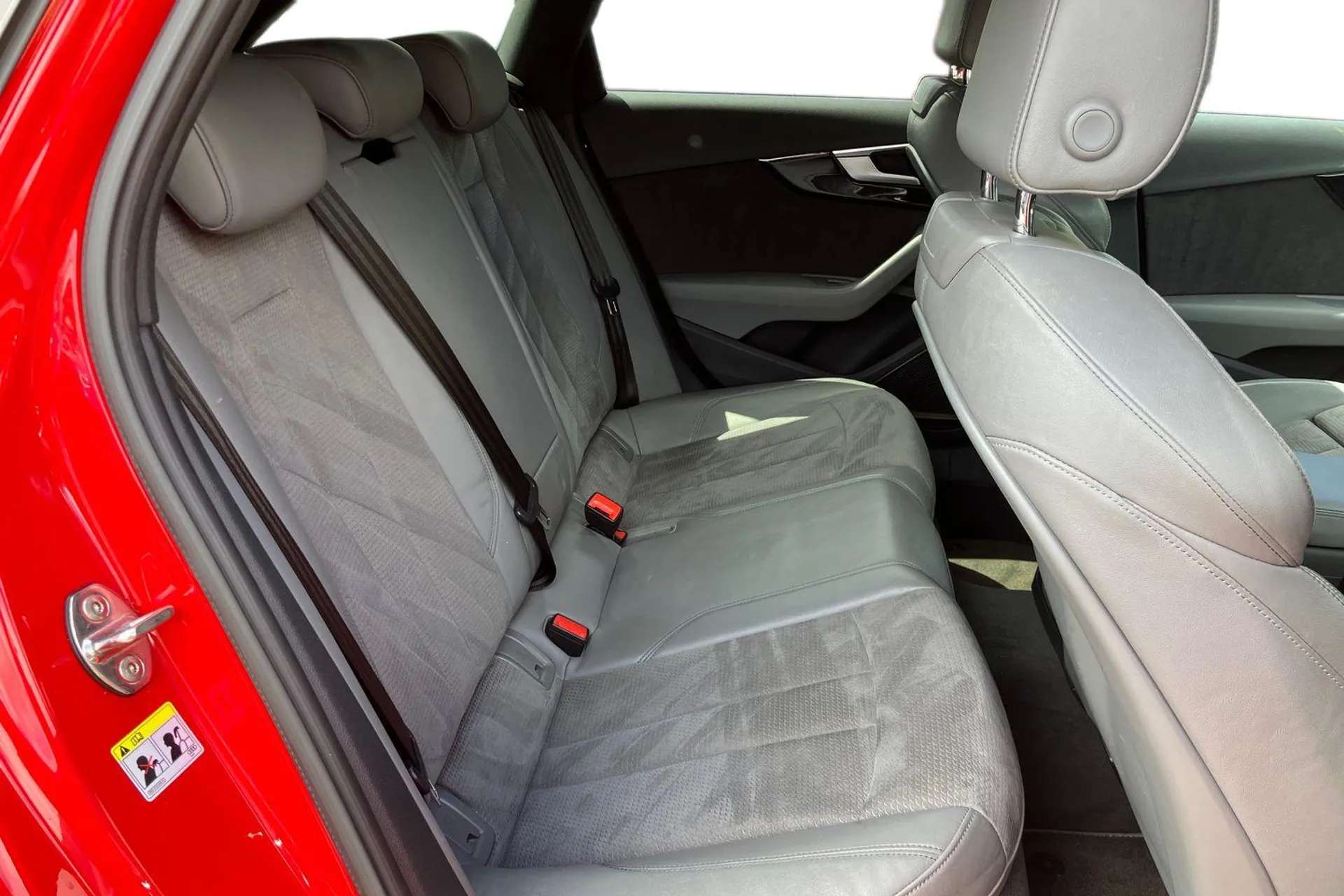2019 AUDI A4 2019 AUDI A4
