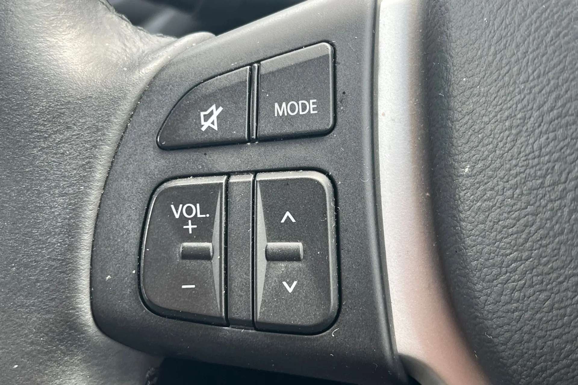2023 SUZUKI S-CROSS 2023 SUZUKI S-CROSS
