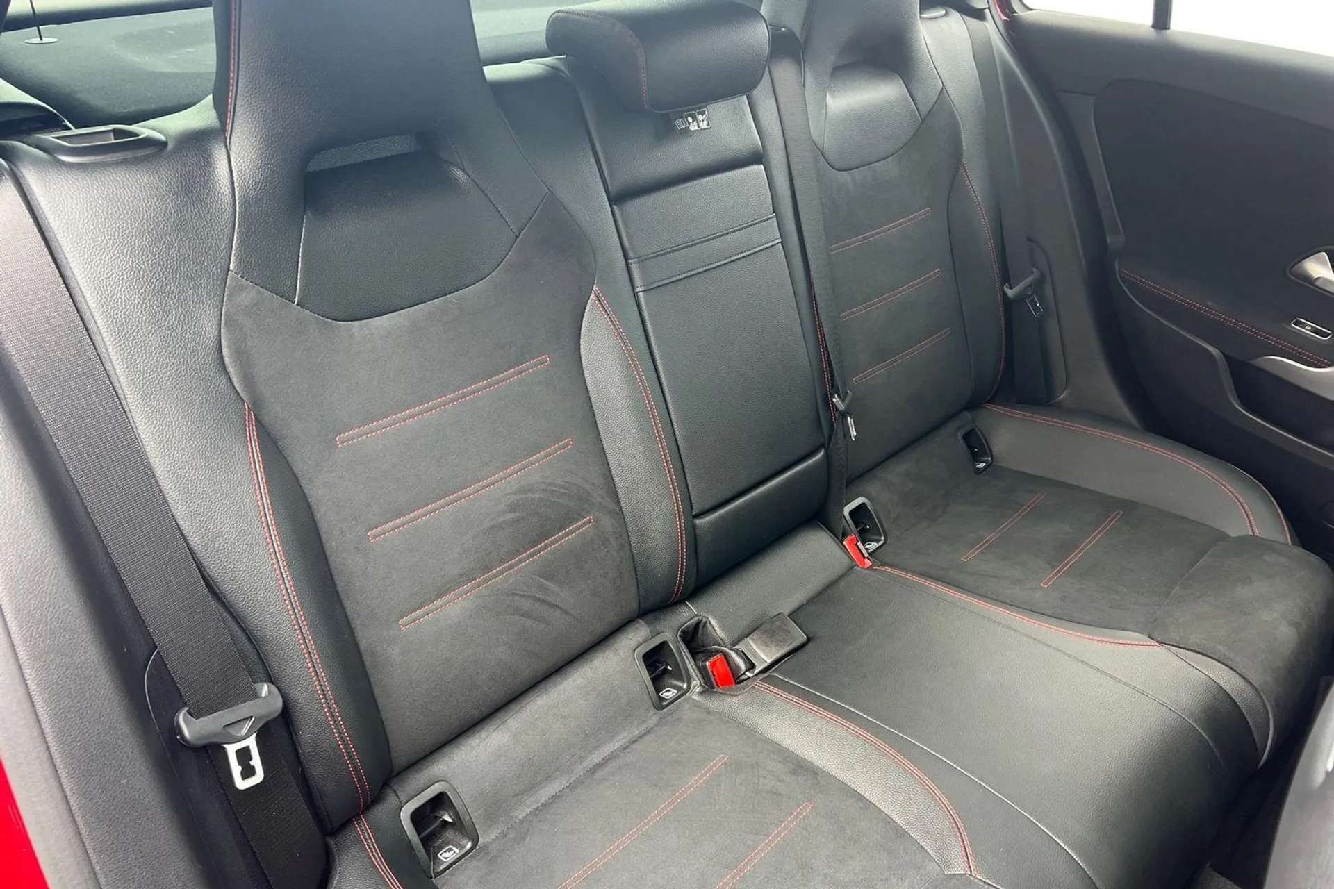 2021 MERCEDES-BENZ A CLASS 2021 MERCEDES-BENZ A CLASS