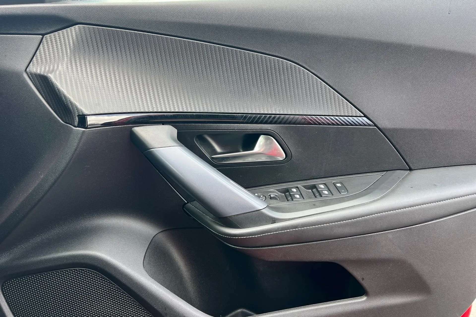 2020 PEUGEOT 2008 2020 PEUGEOT 2008