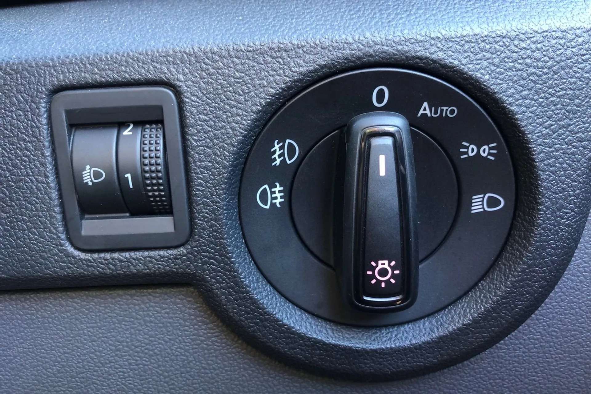 2019 VOLKSWAGEN T-CROSS 2019 VOLKSWAGEN T-CROSS