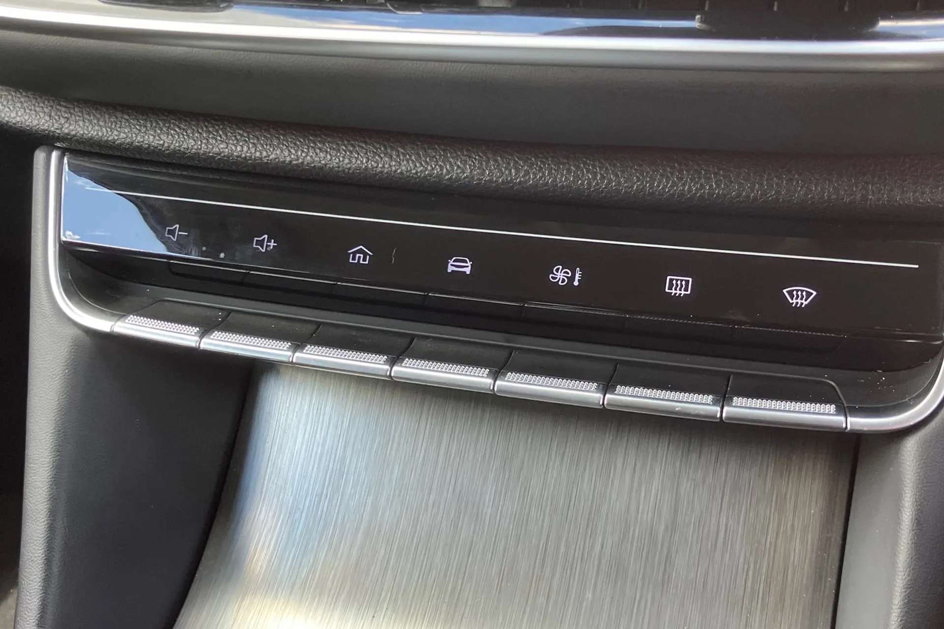 2024 MG MOTOR UK HS 2024 MG MOTOR UK HS