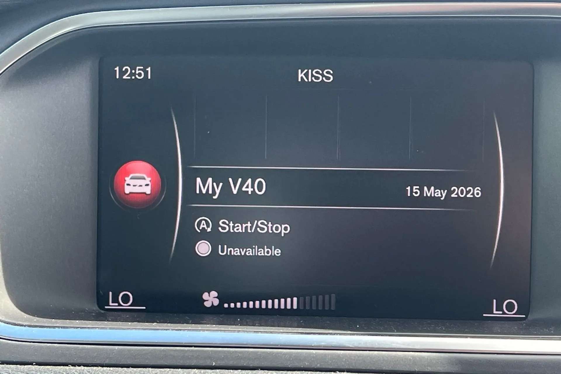 2019 VOLVO V40 2019 VOLVO V40