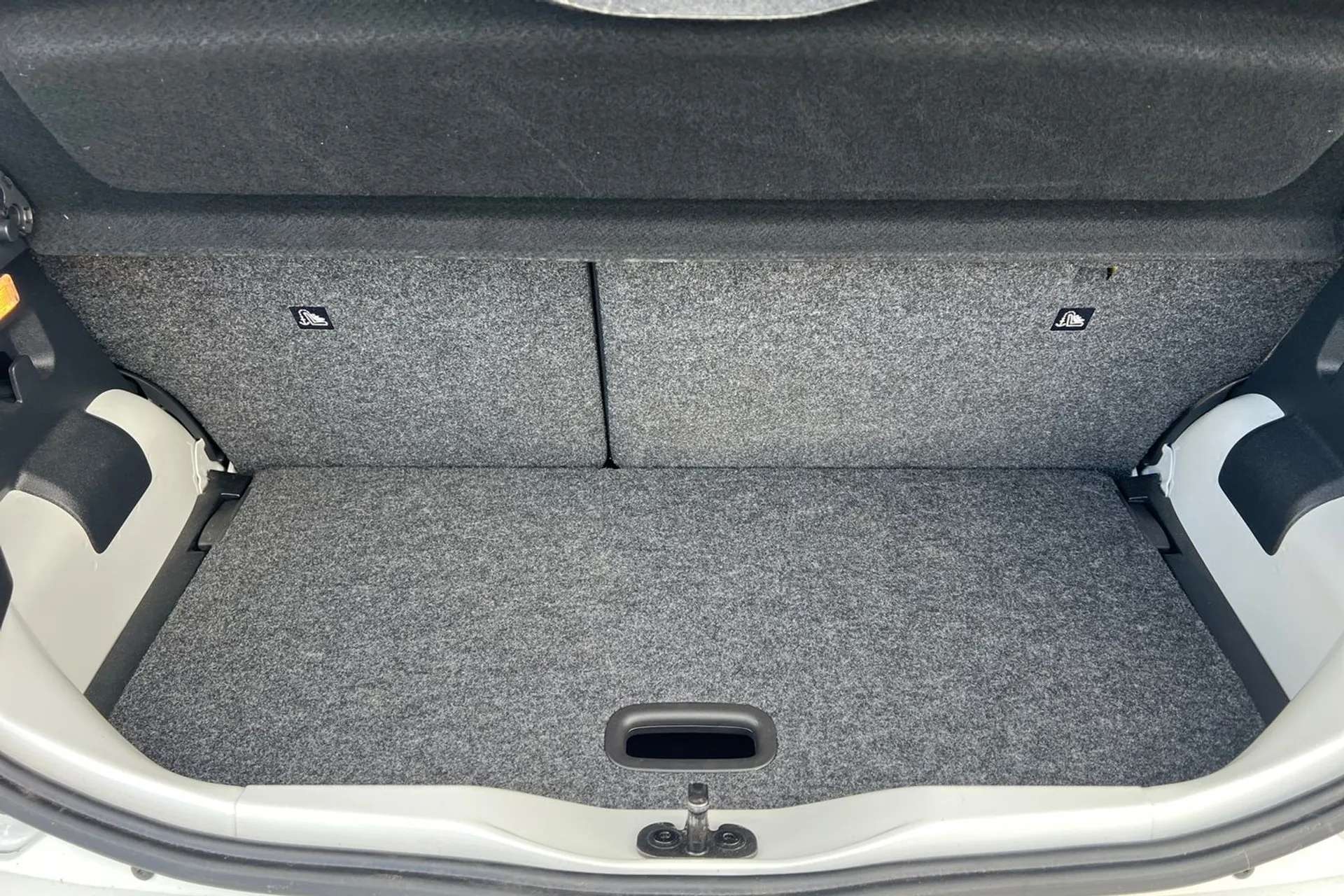 2019 VOLKSWAGEN UP 2019 VOLKSWAGEN UP