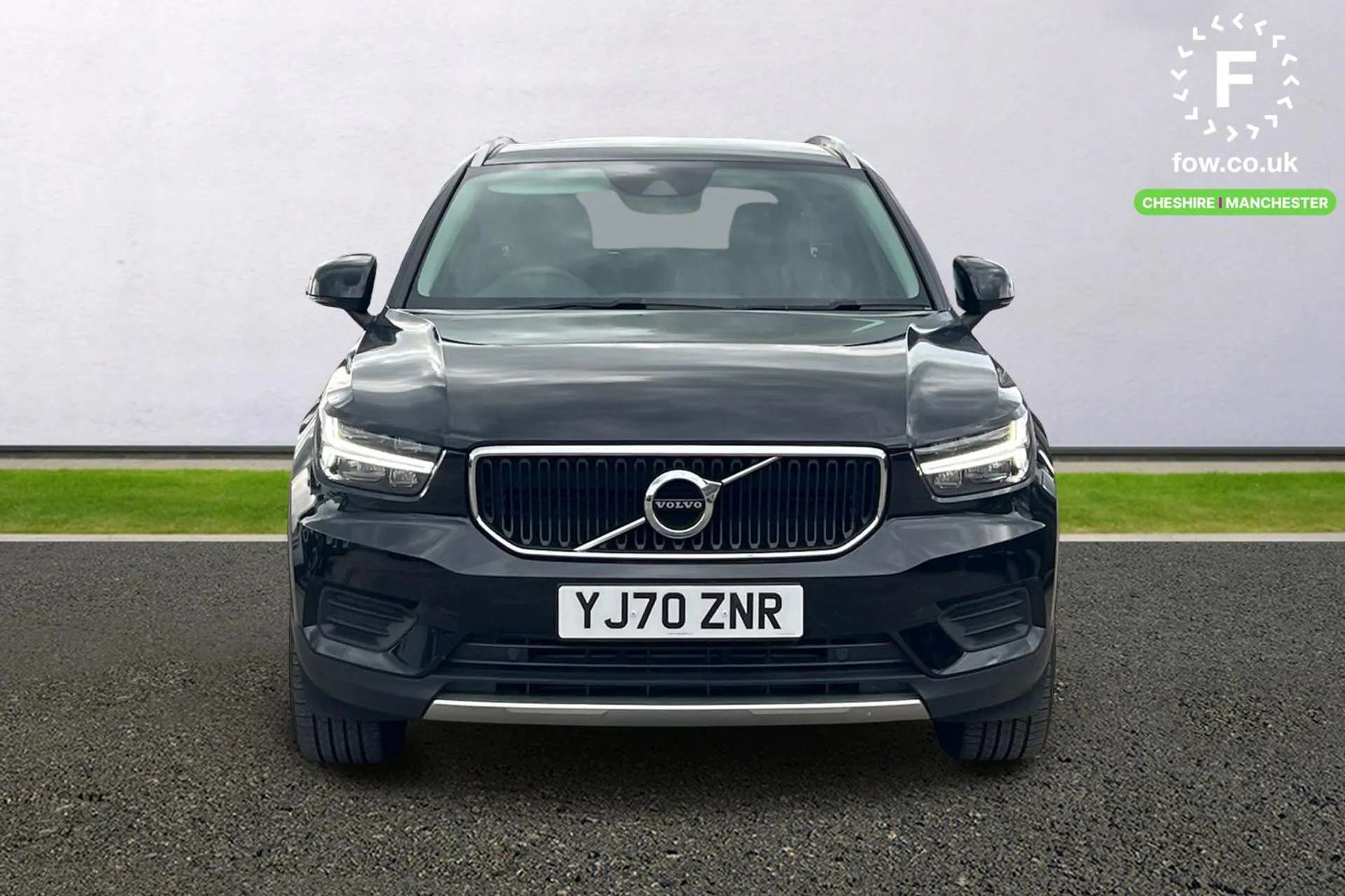 2021 VOLVO XC40 2021 VOLVO XC40