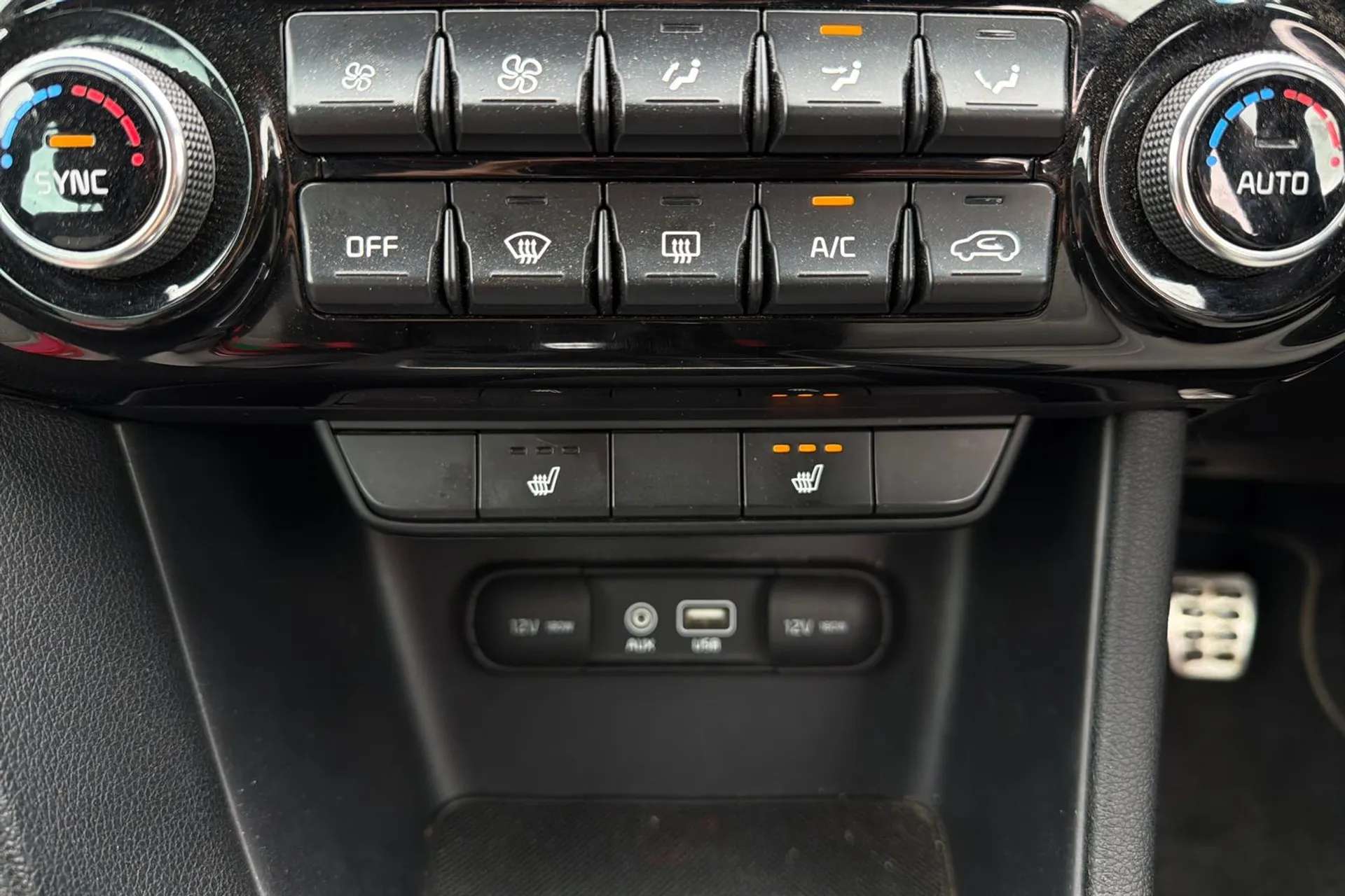 2017 KIA SPORTAGE 2017 KIA SPORTAGE