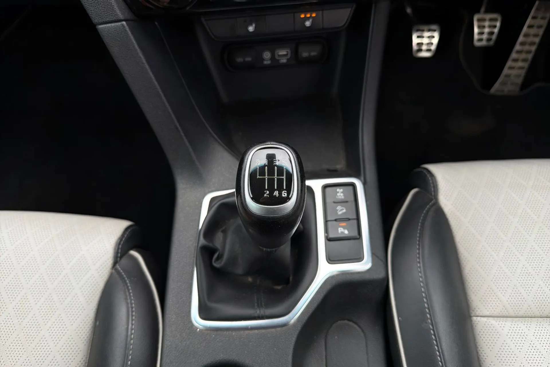 2017 KIA SPORTAGE 2017 KIA SPORTAGE