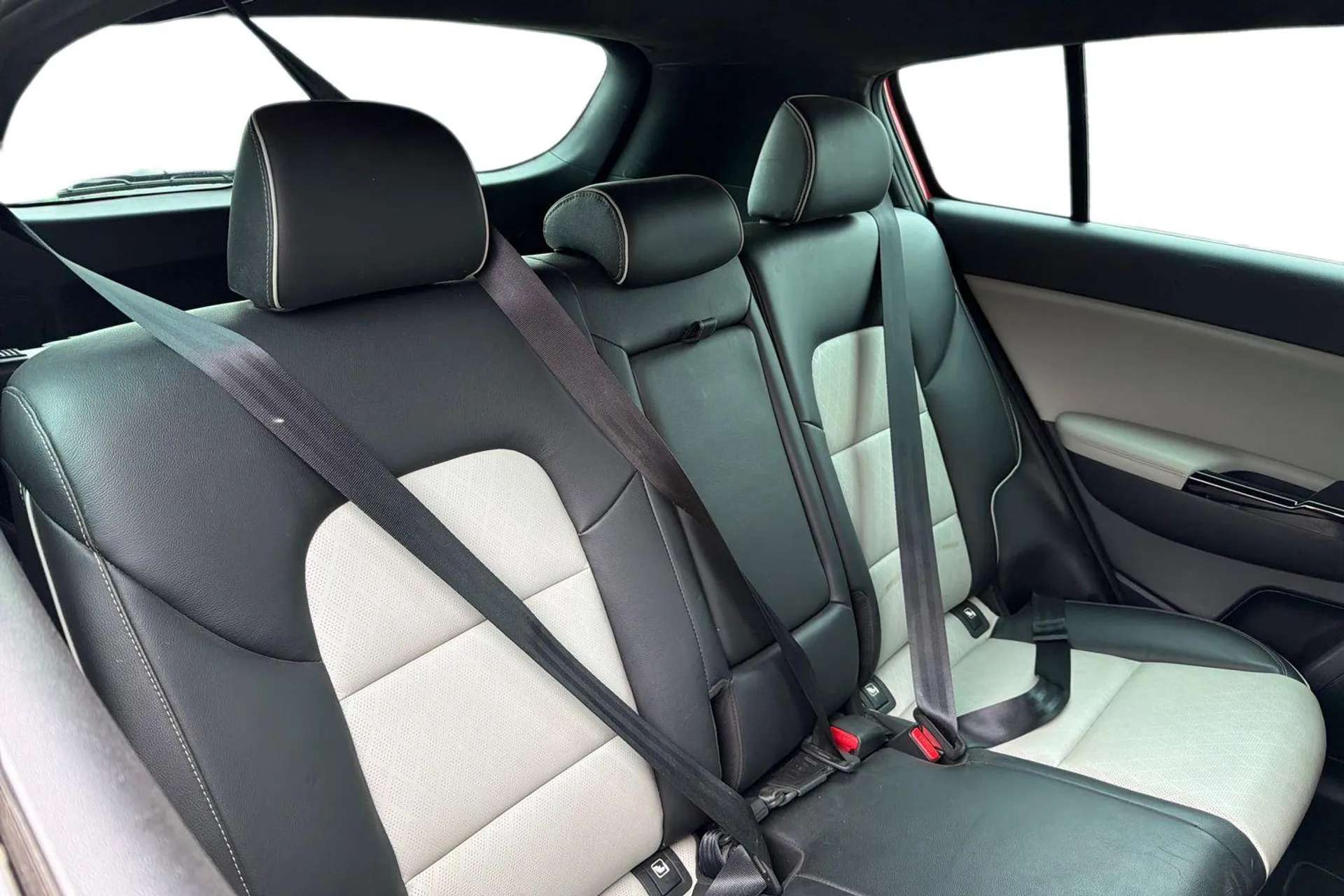 2017 KIA SPORTAGE 2017 KIA SPORTAGE
