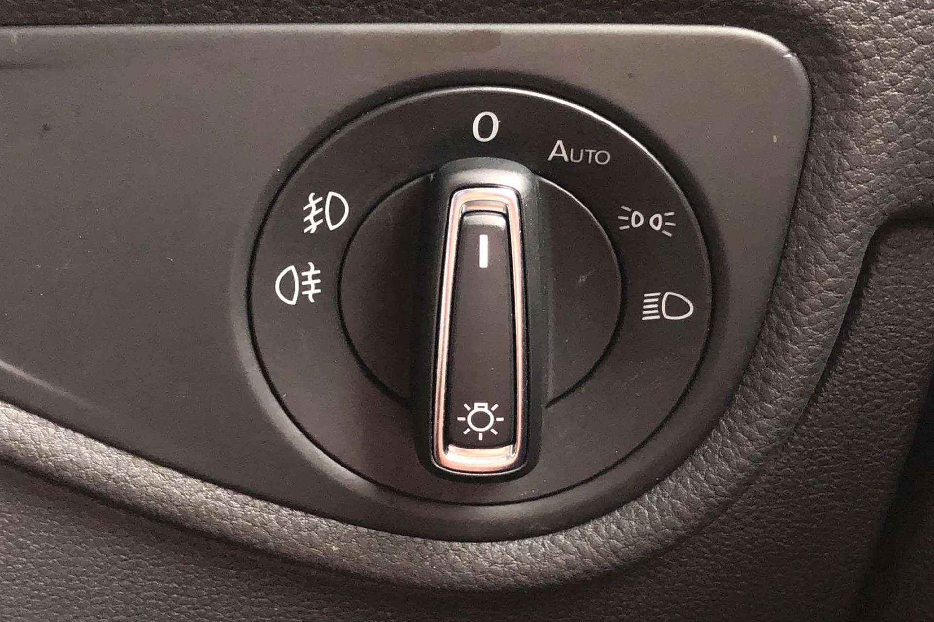 2020 VOLKSWAGEN TOURAN 2020 VOLKSWAGEN TOURAN