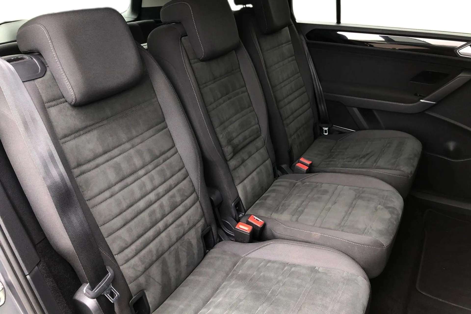 2020 VOLKSWAGEN TOURAN 2020 VOLKSWAGEN TOURAN