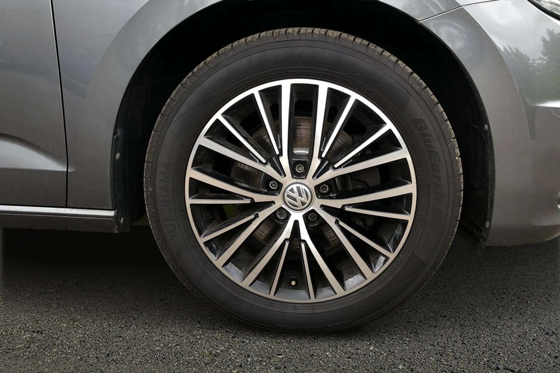 2020 VOLKSWAGEN TOURAN 2020 VOLKSWAGEN TOURAN