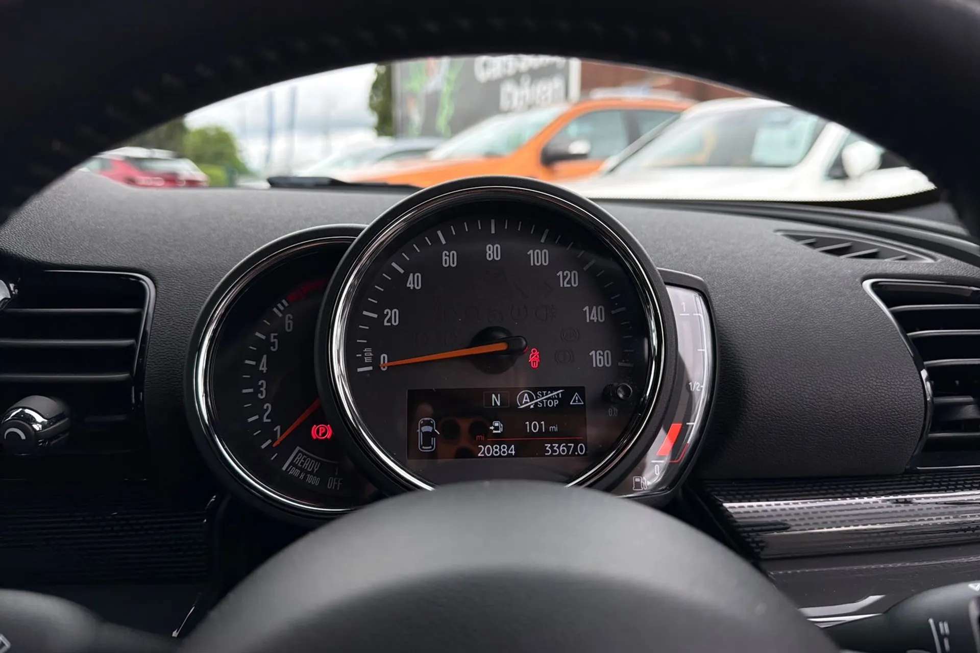 2018 MINI CLUBMAN 2018 MINI CLUBMAN