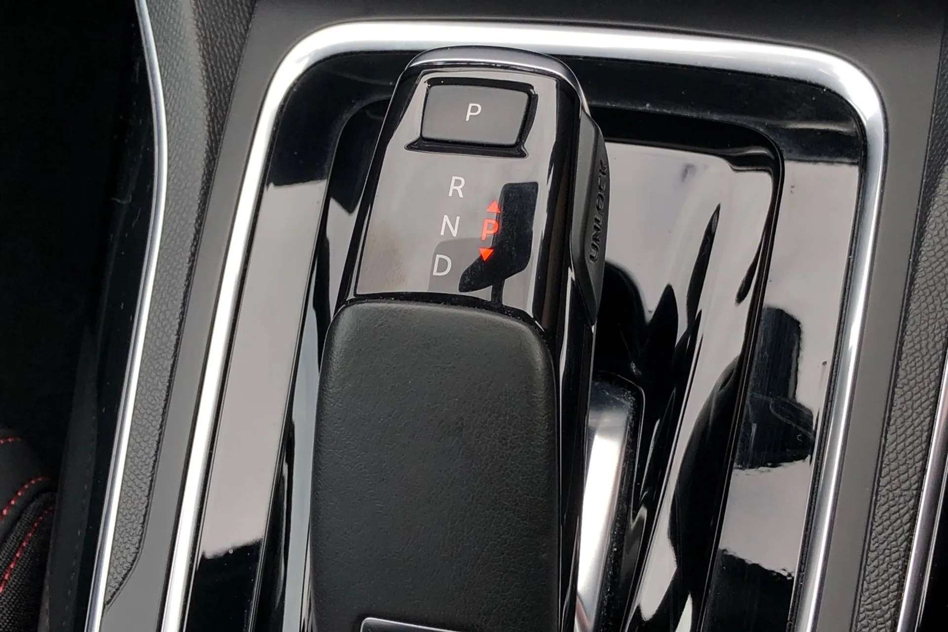 2019 PEUGEOT 308 2019 PEUGEOT 308