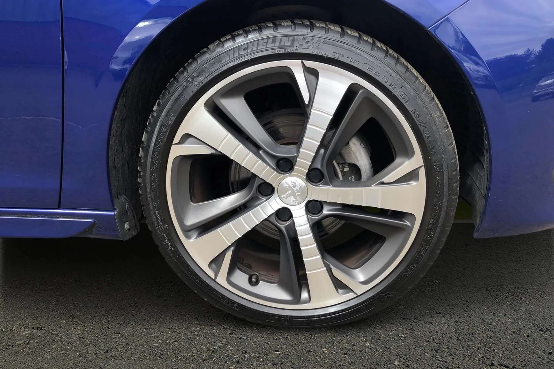 2019 PEUGEOT 308 2019 PEUGEOT 308