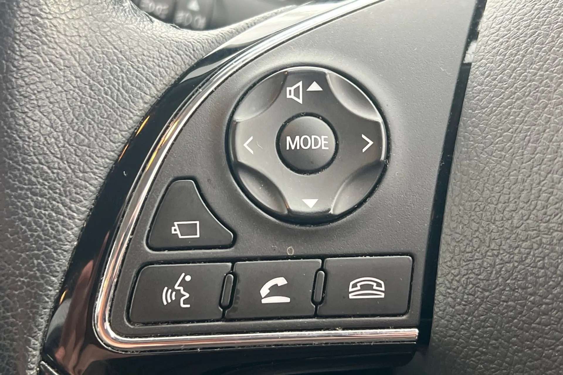 2018 MITSUBISHI ECLIPSE CROSS 2018 MITSUBISHI ECLIPSE CROSS