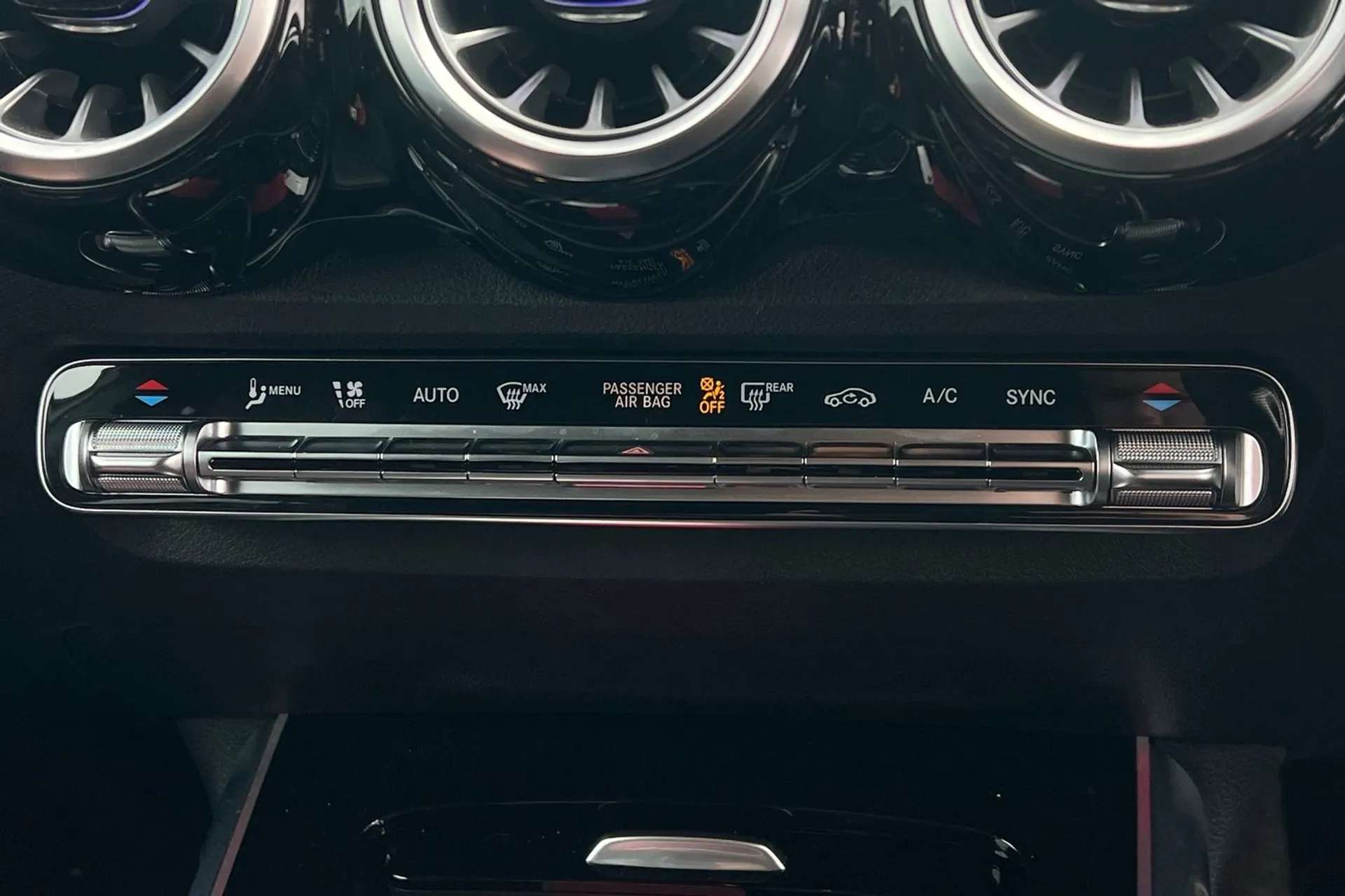 2022 MERCEDES-BENZ GLB 2022 MERCEDES-BENZ GLB