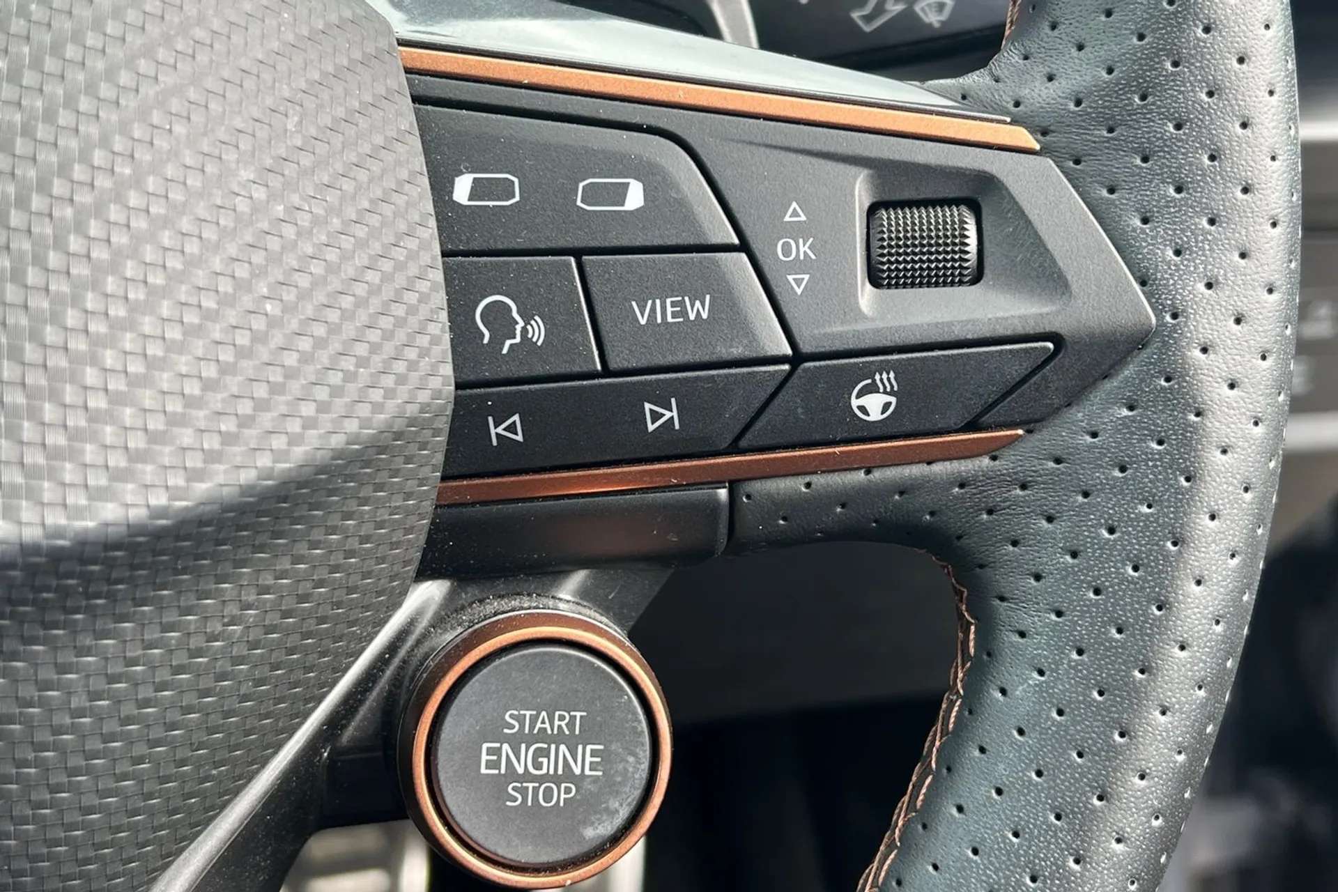 2023 CUPRA FORMENTOR 2023 CUPRA FORMENTOR