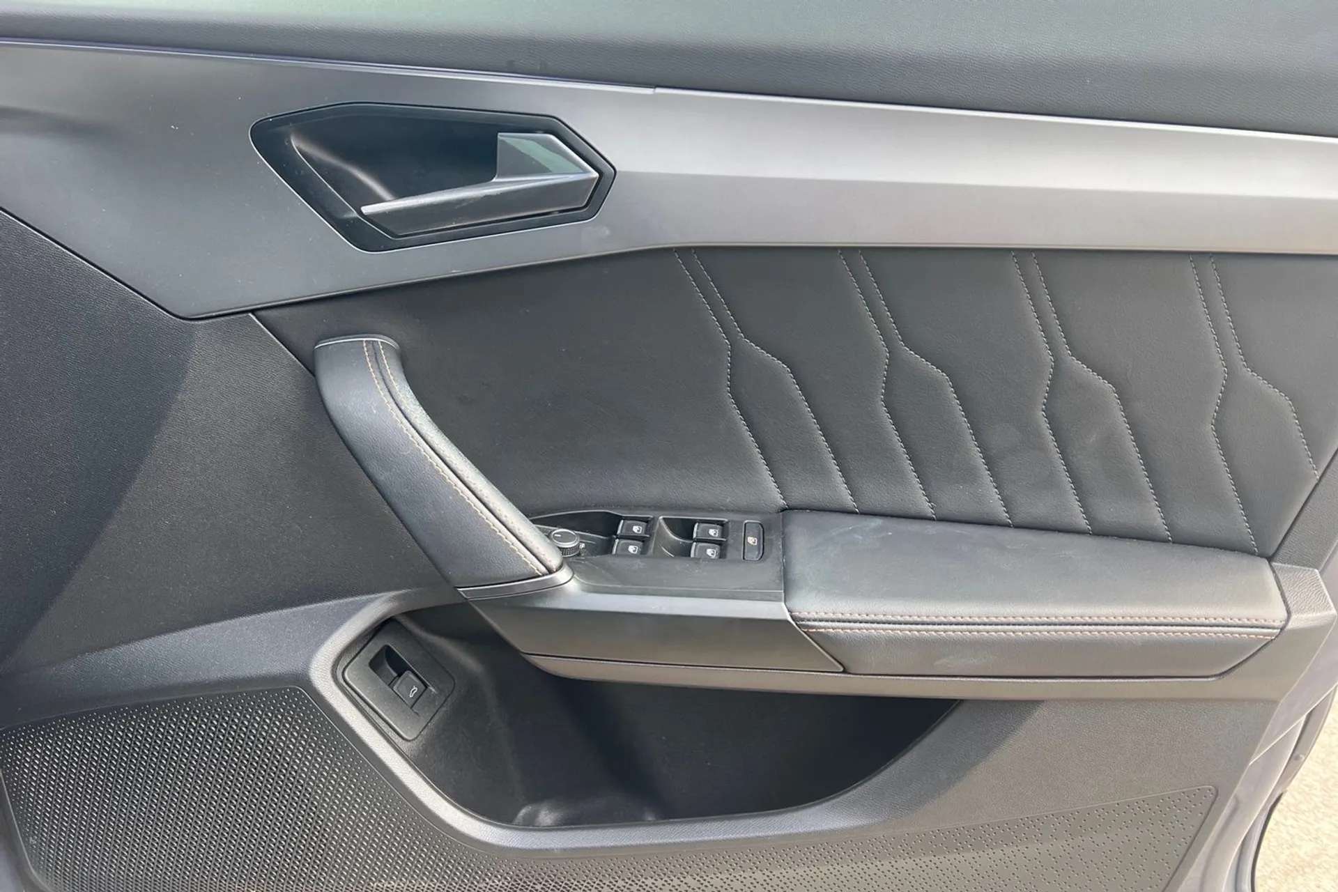 2023 CUPRA FORMENTOR 2023 CUPRA FORMENTOR