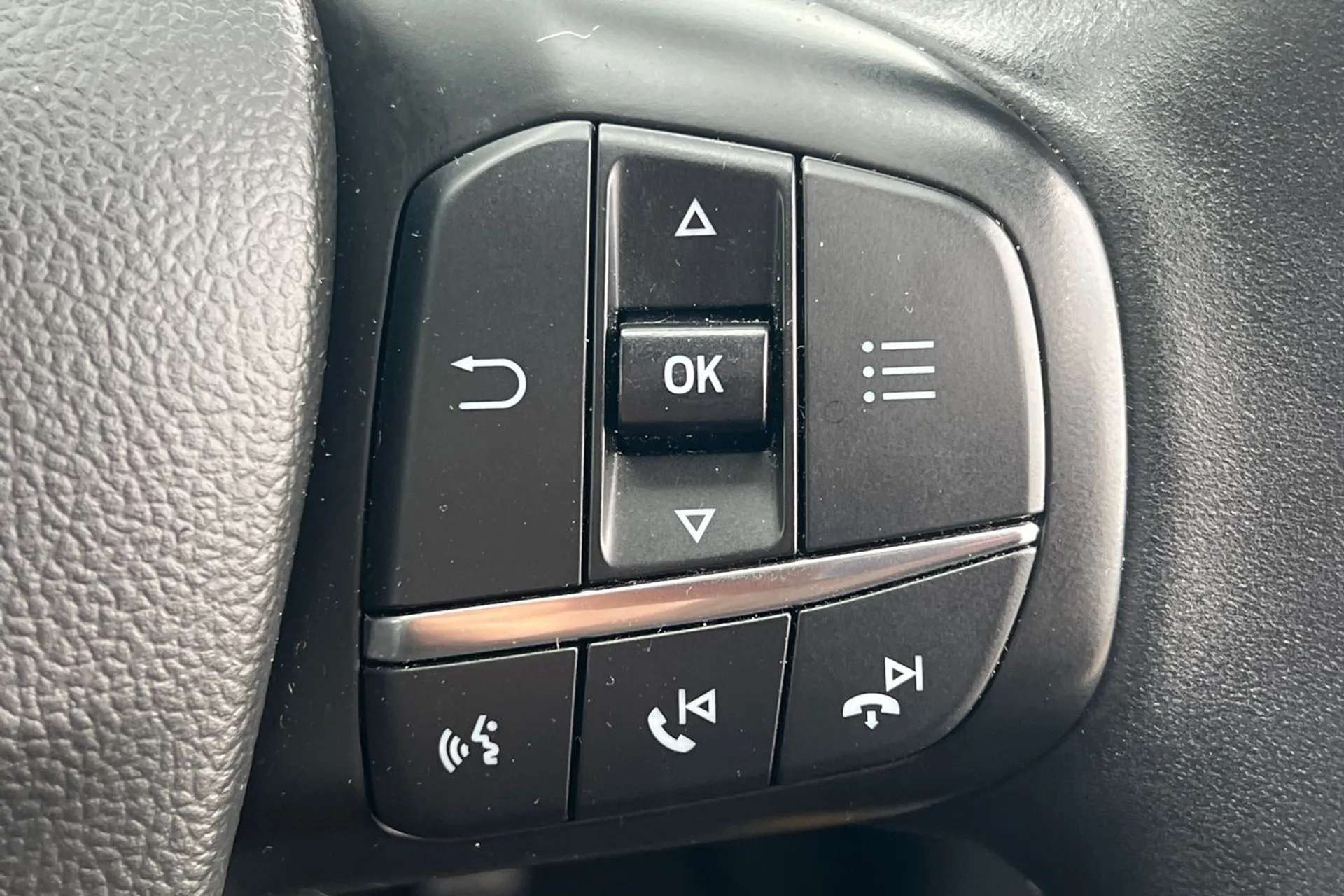 2020 FORD FOCUS VIGNALE 2020 FORD FOCUS VIGNALE