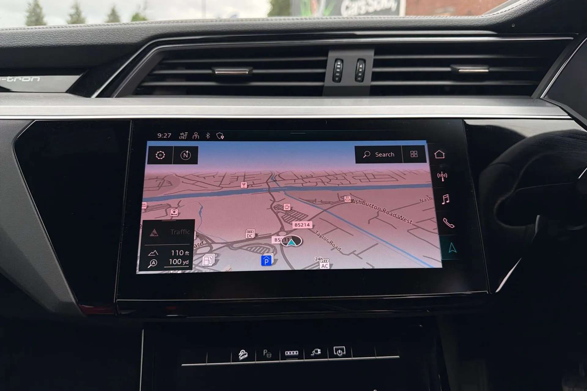 2022 AUDI E-TRON 2022 AUDI E-TRON