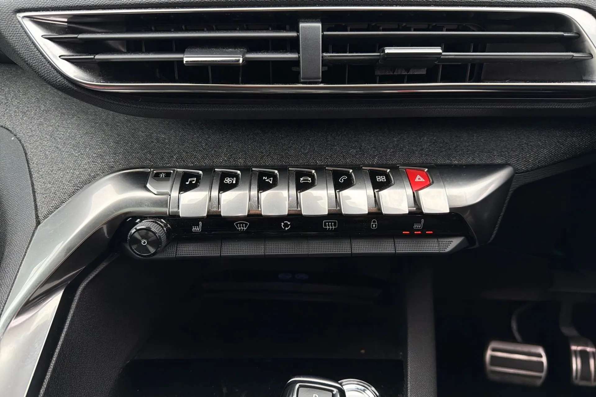 2019 PEUGEOT 3008 2019 PEUGEOT 3008