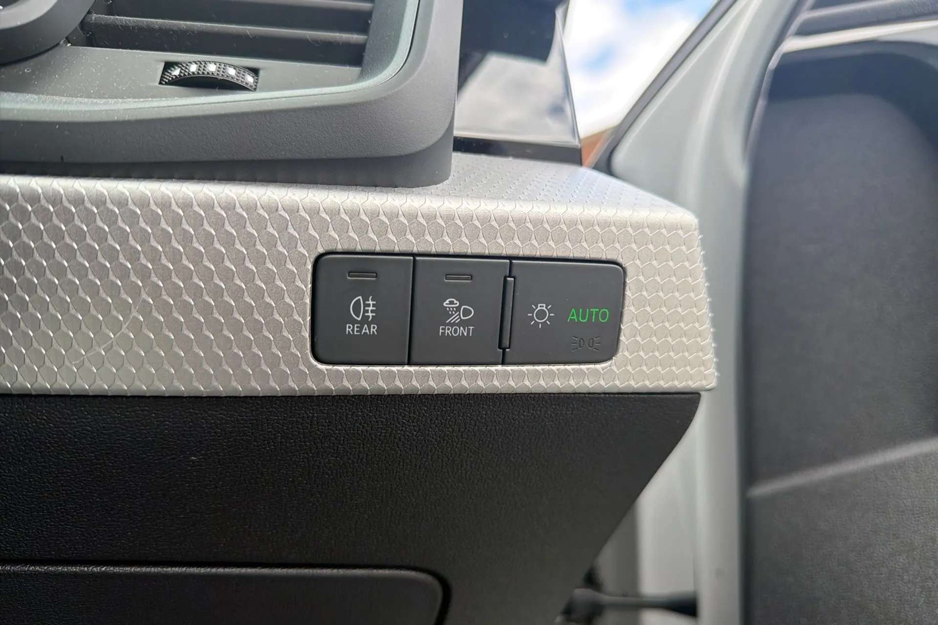 2021 AUDI A1 2021 AUDI A1