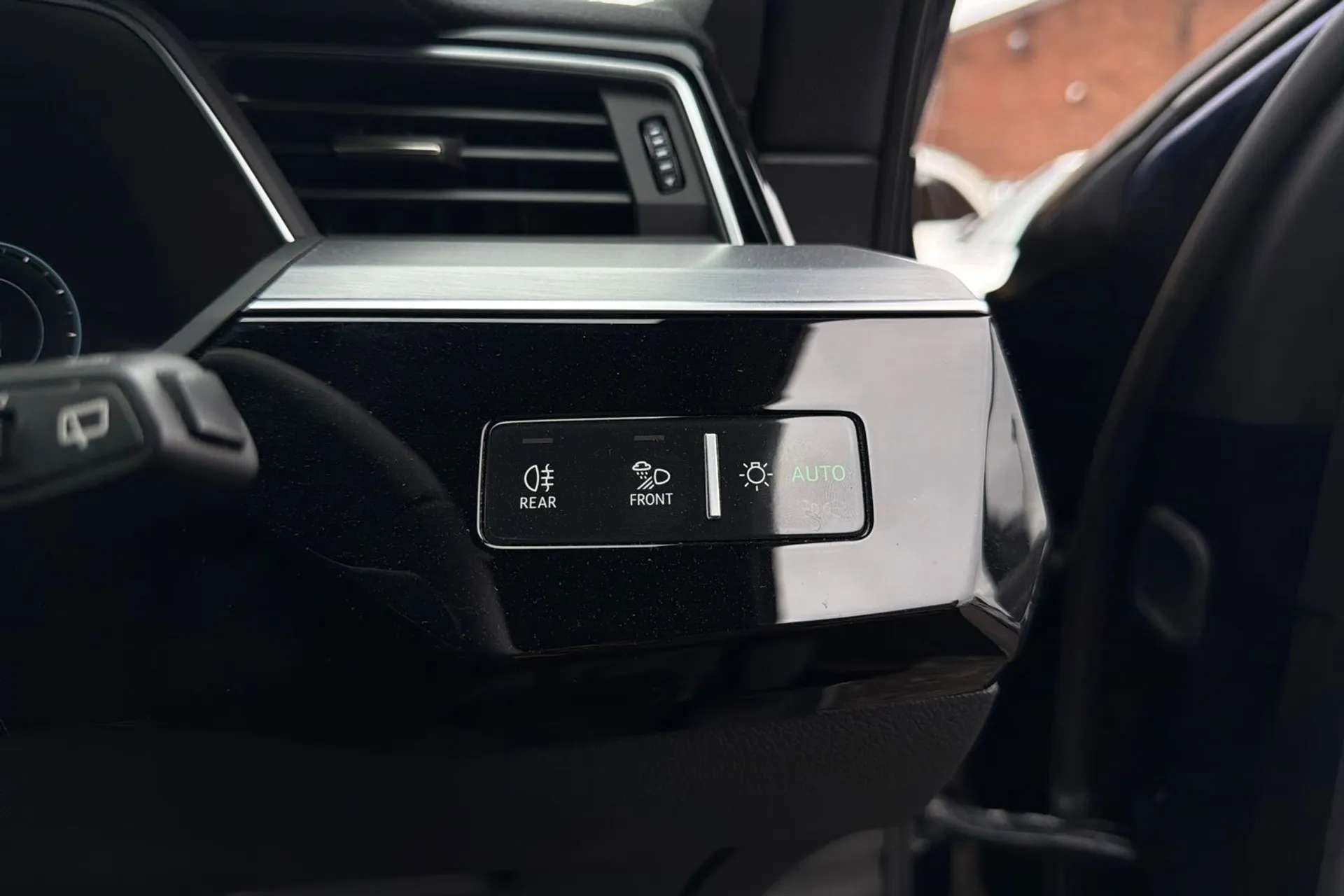 2022 AUDI E-TRON 2022 AUDI E-TRON