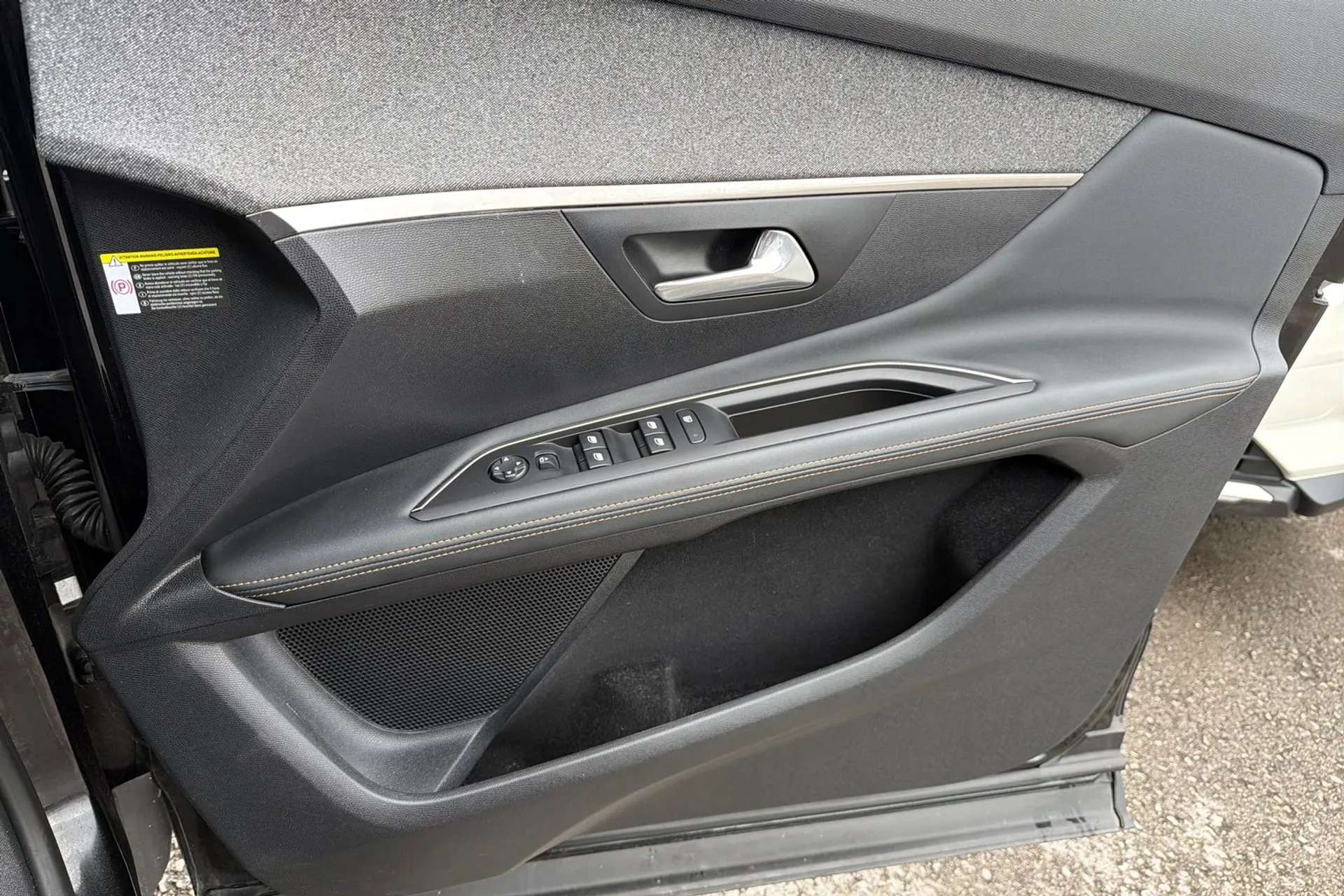 2019 PEUGEOT 3008 2019 PEUGEOT 3008