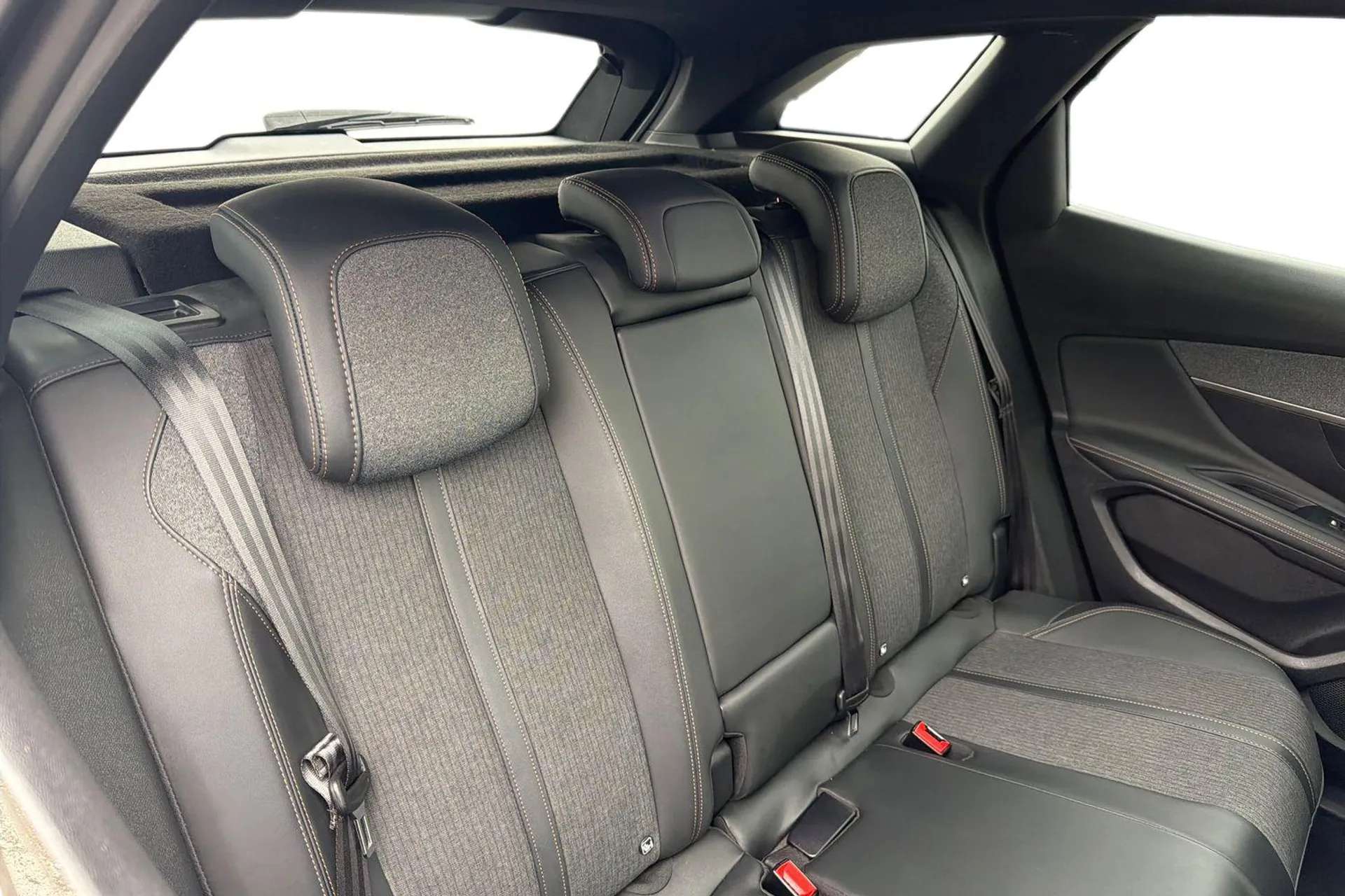 2019 PEUGEOT 3008 2019 PEUGEOT 3008