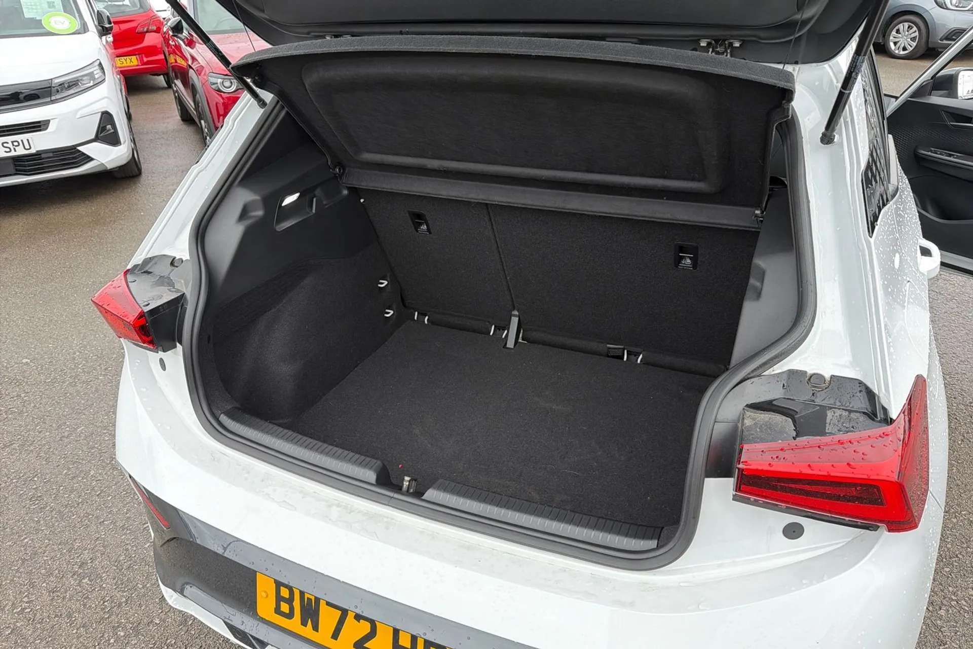 2023 CUPRA BORN 2023 CUPRA BORN