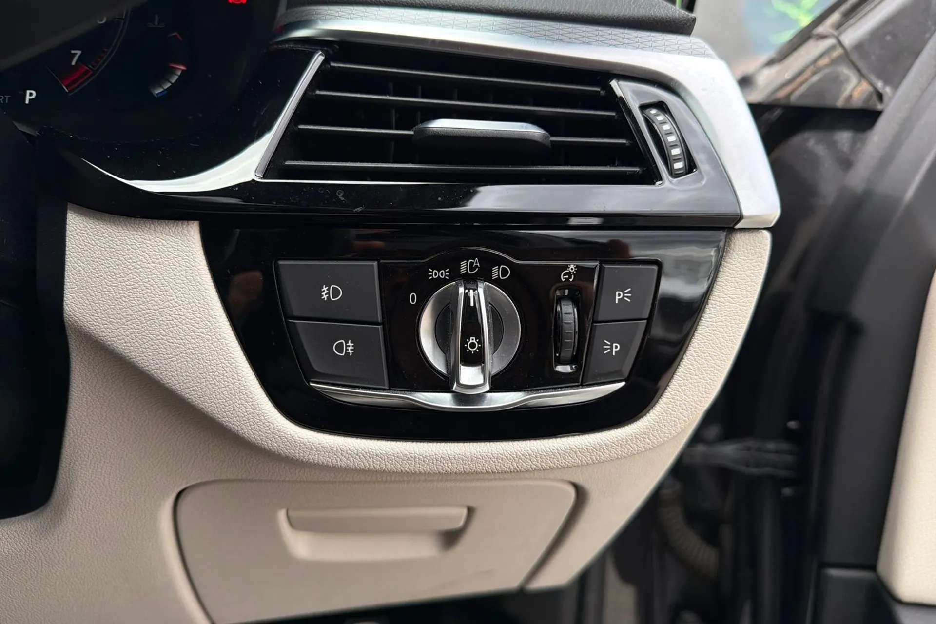 2019 BMW 5 SERIES 2019 BMW 5 SERIES