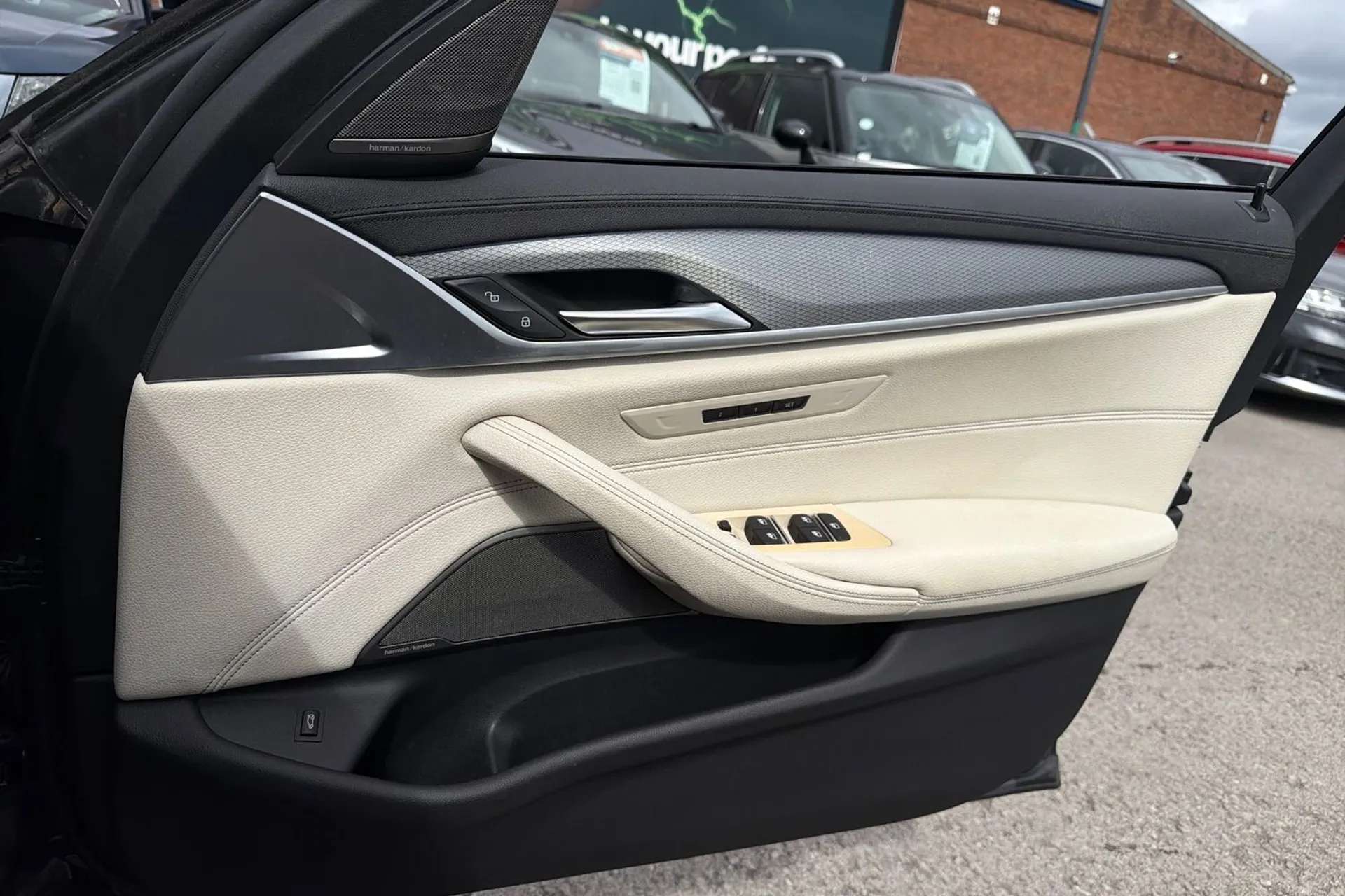 2019 BMW 5 SERIES 2019 BMW 5 SERIES