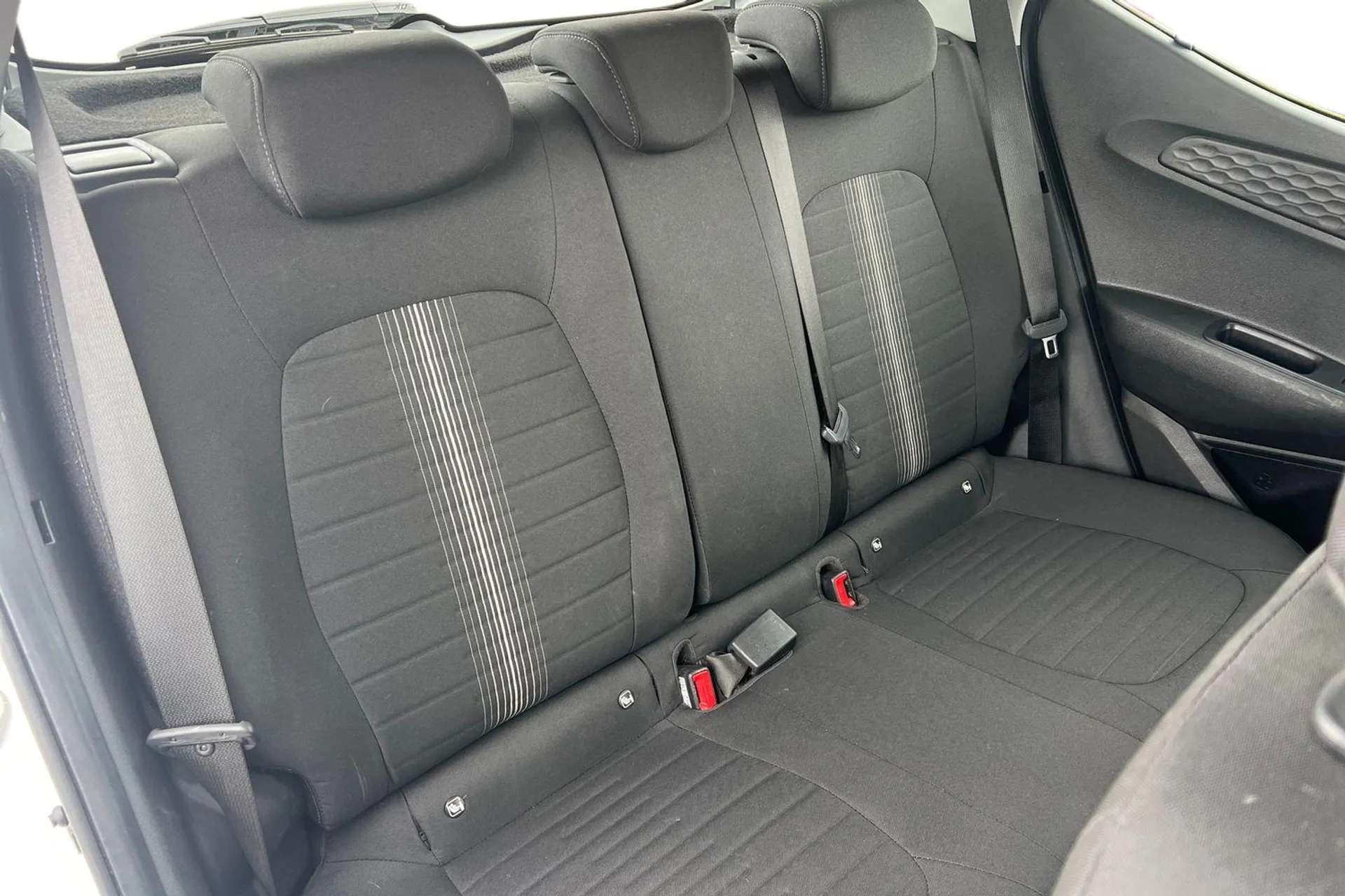 2023 HYUNDAI I10 2023 HYUNDAI I10