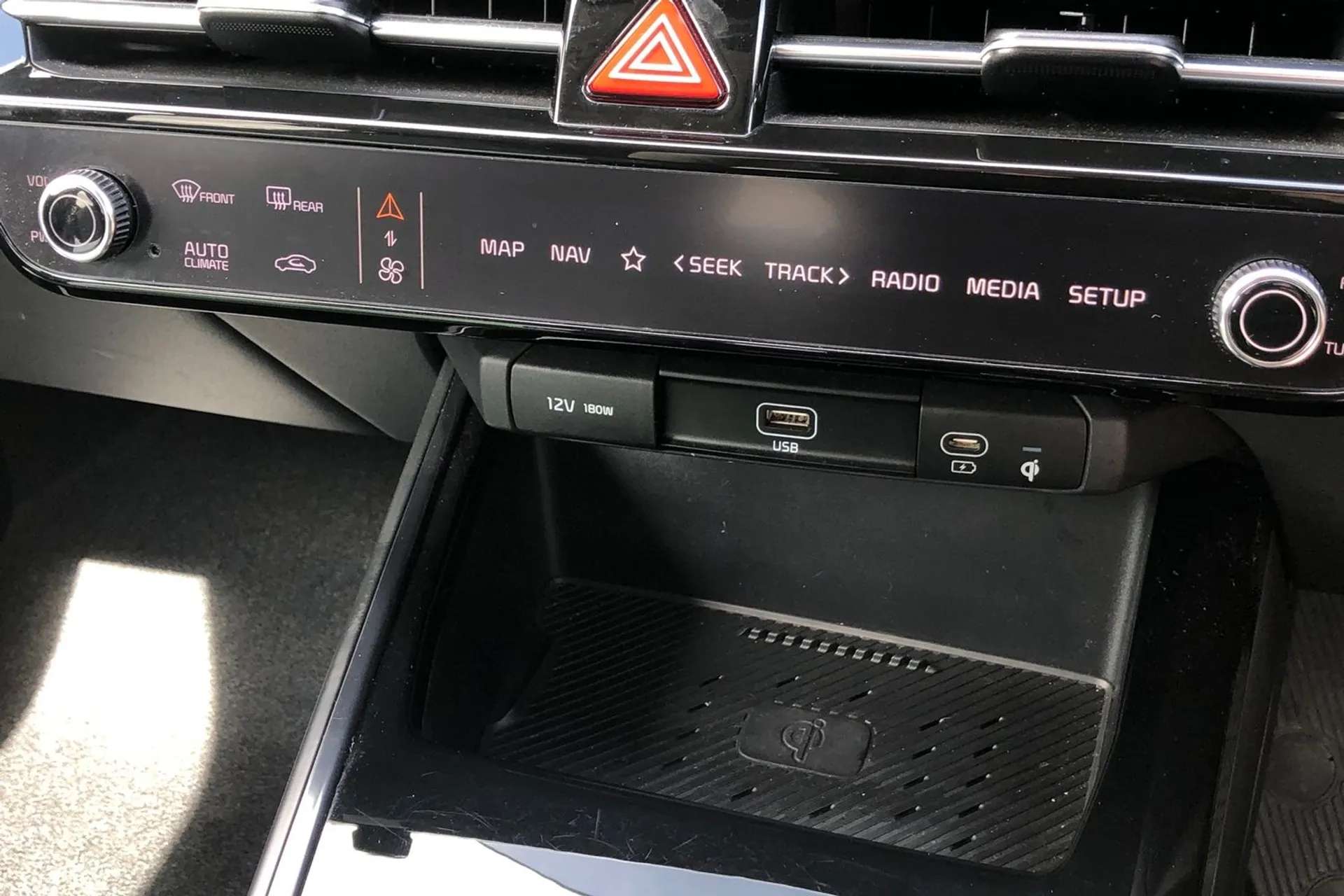 2024 KIA NIRO 2024 KIA NIRO