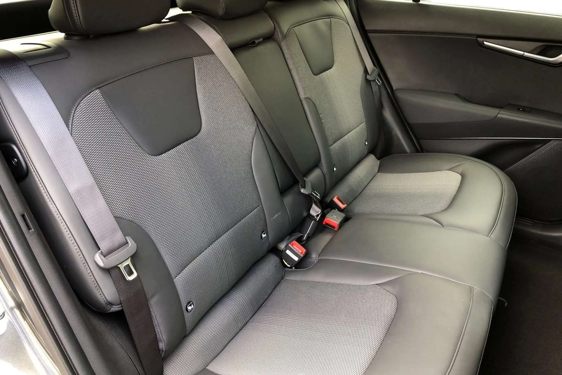 2024 KIA NIRO 2024 KIA NIRO