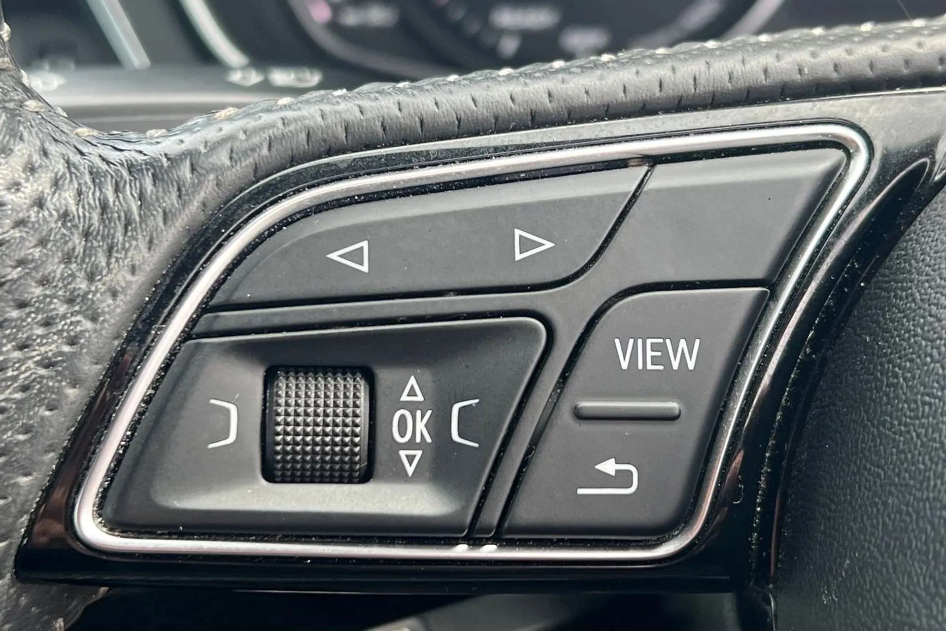 2017 AUDI A4 2017 AUDI A4