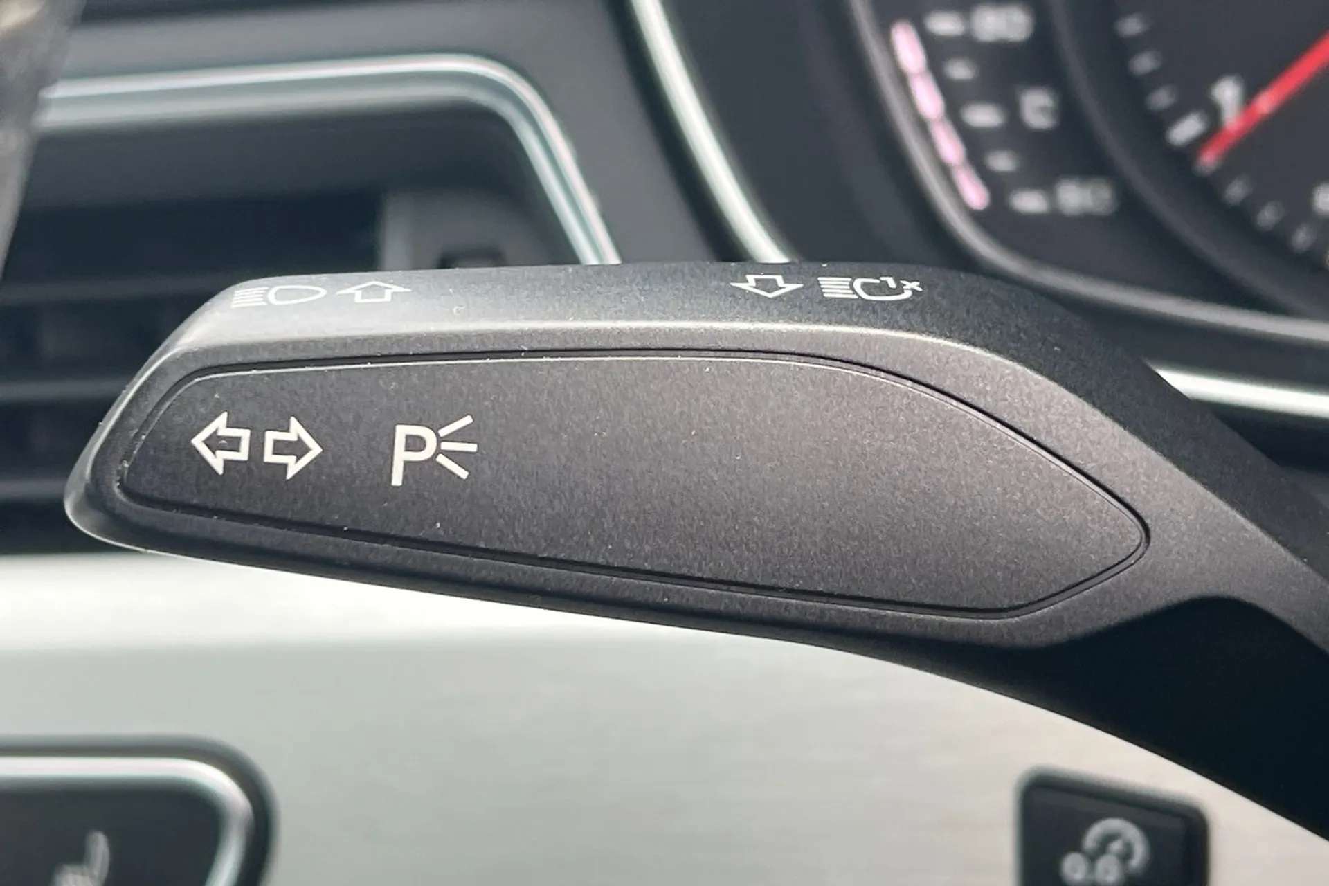 2017 AUDI A4 2017 AUDI A4